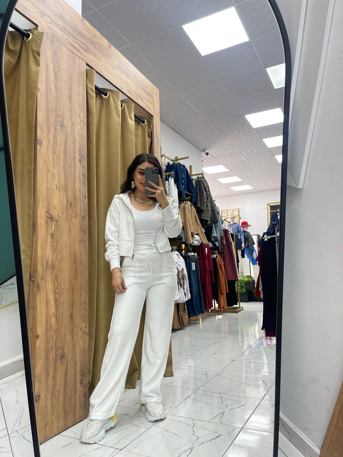 Yumoş Fitilli Kumaş Spor Takım  - Beyaz