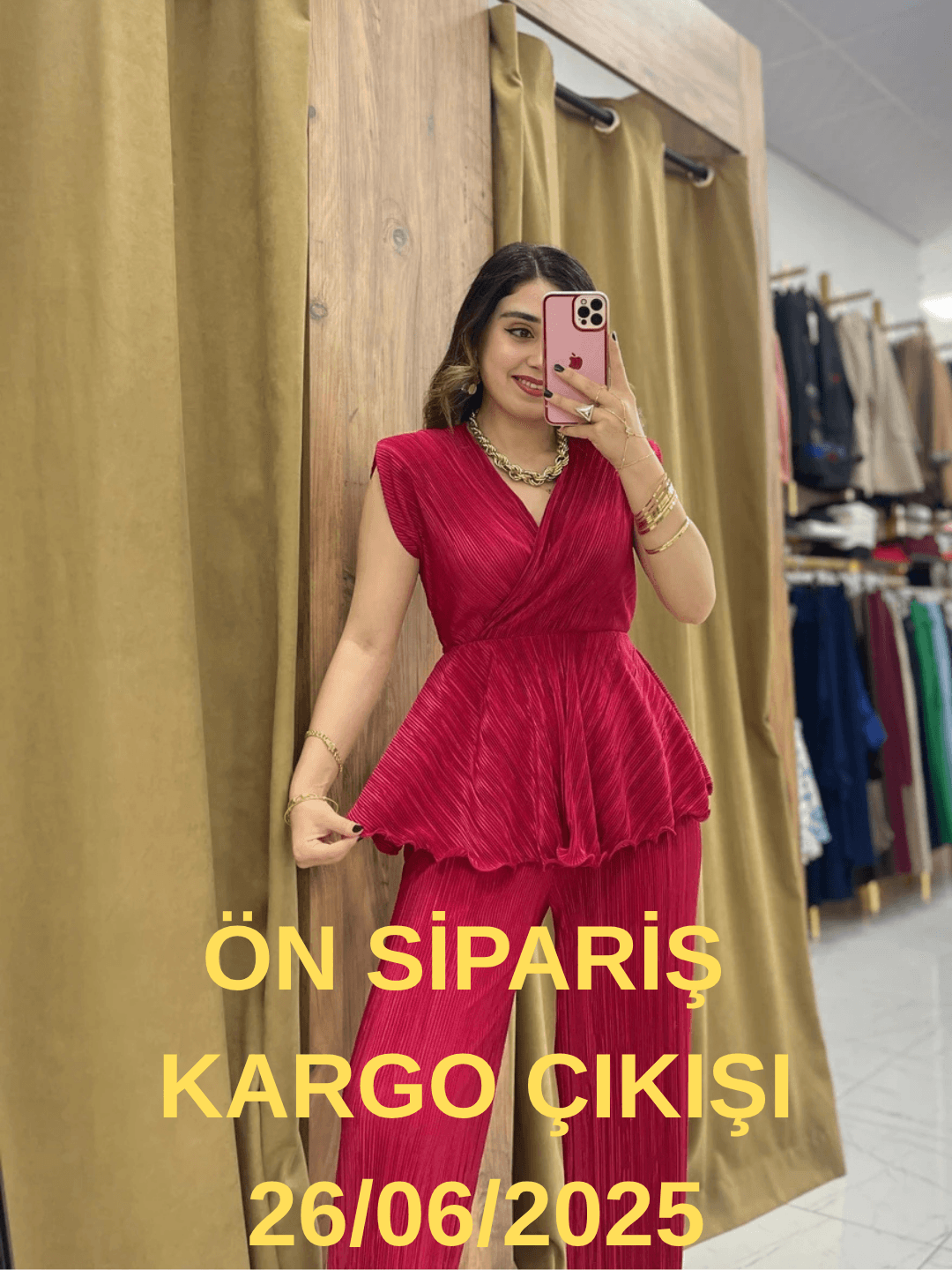 Kary  Piliseli Takım - Kırmızı