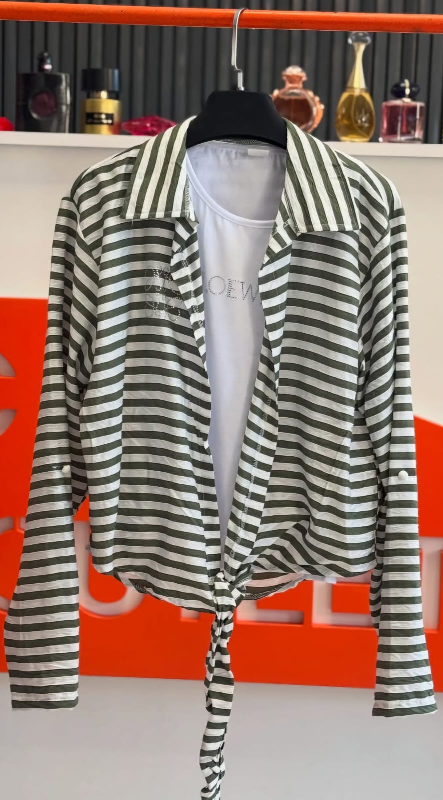 Yeşil-Beyaz Çizgili Önden Bağlamalı Gömlek