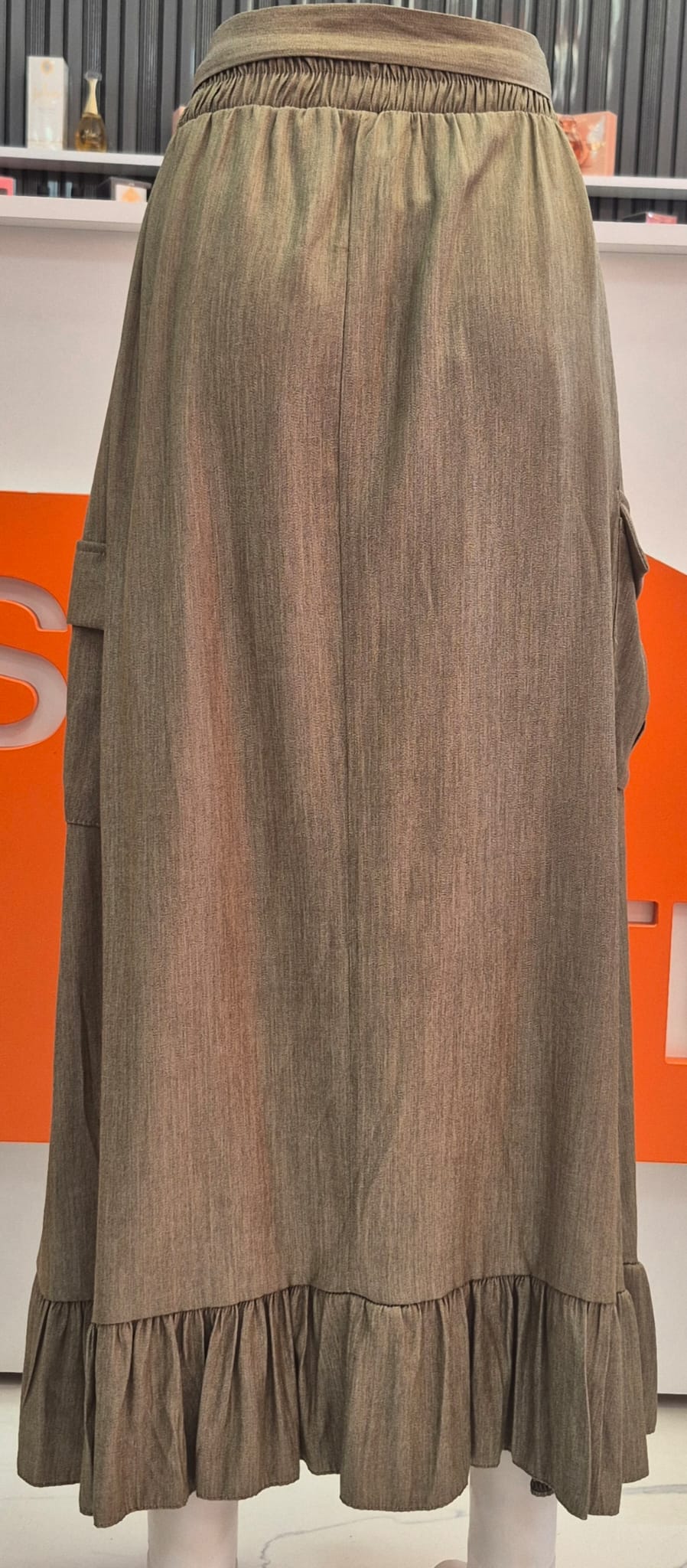 Cepli Volan Detaylı Yeşil Uzun Etek (Kuşaklı)