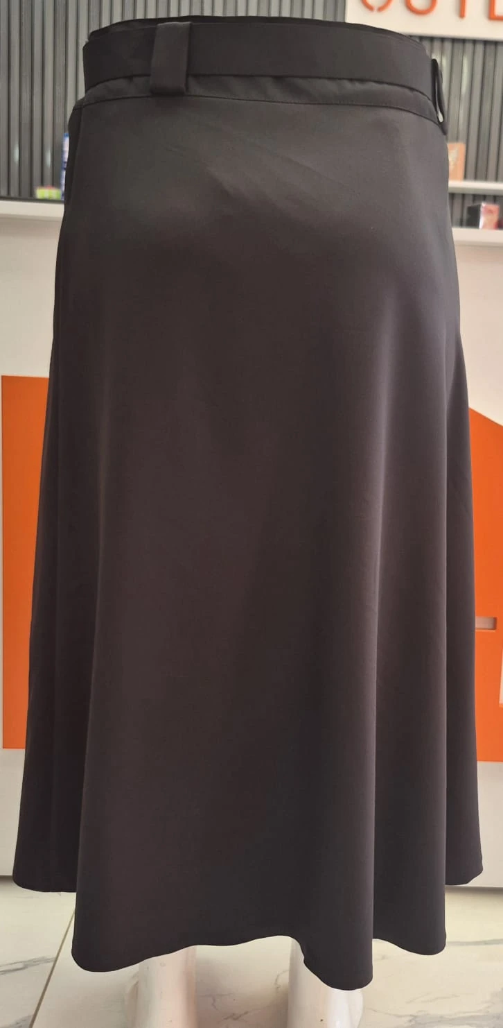 Tokalı Kemerli Siyah Uzun Etek