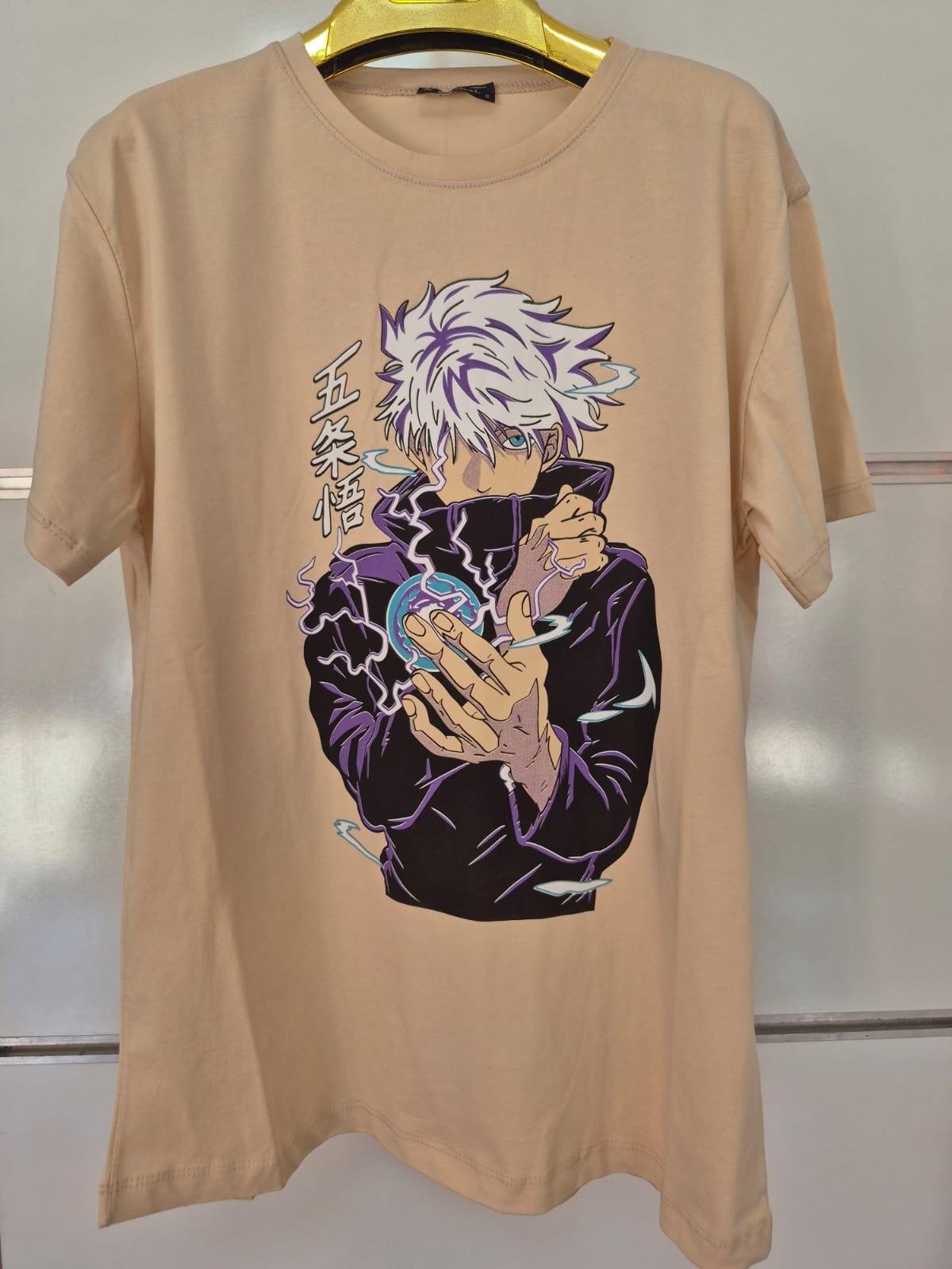 Gojo Satoru Anime Baskılı Bej Tişört