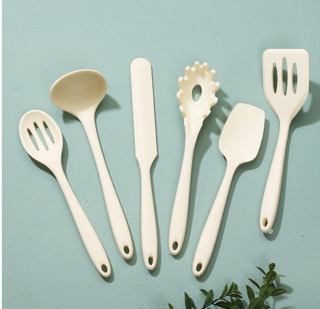 6 Parça Silikon Pişirme Gereçleri Bej