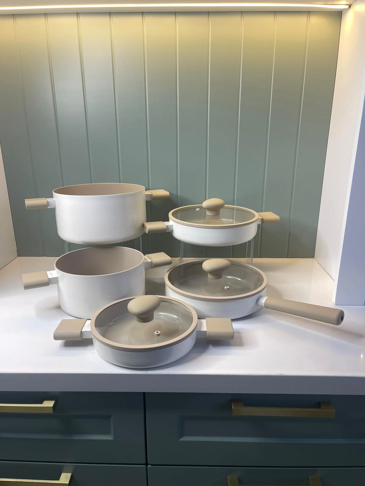 Cooker Prof 8 Parça Tencere Seti Beyaz