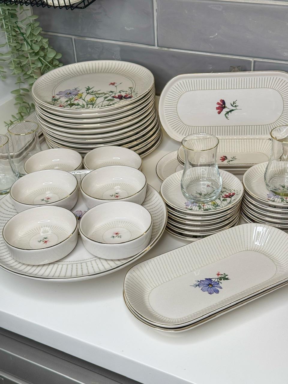 Lorena 53 Parça 12 Kişilik Kahvaltı Takımı