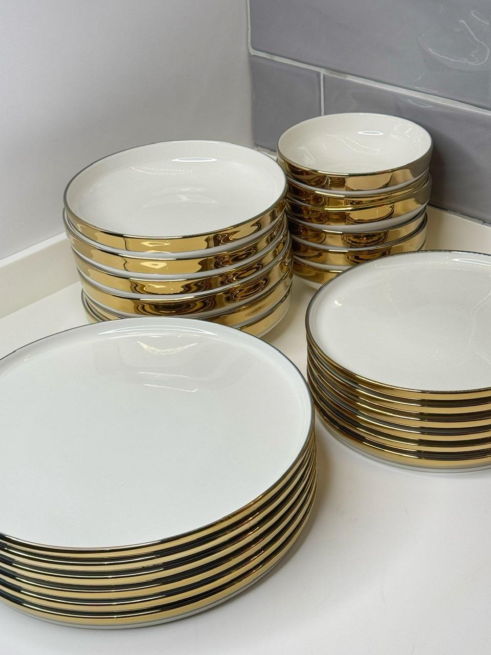 Herend 6 Kişilik 24 Parça Porselen Yemek Takımı