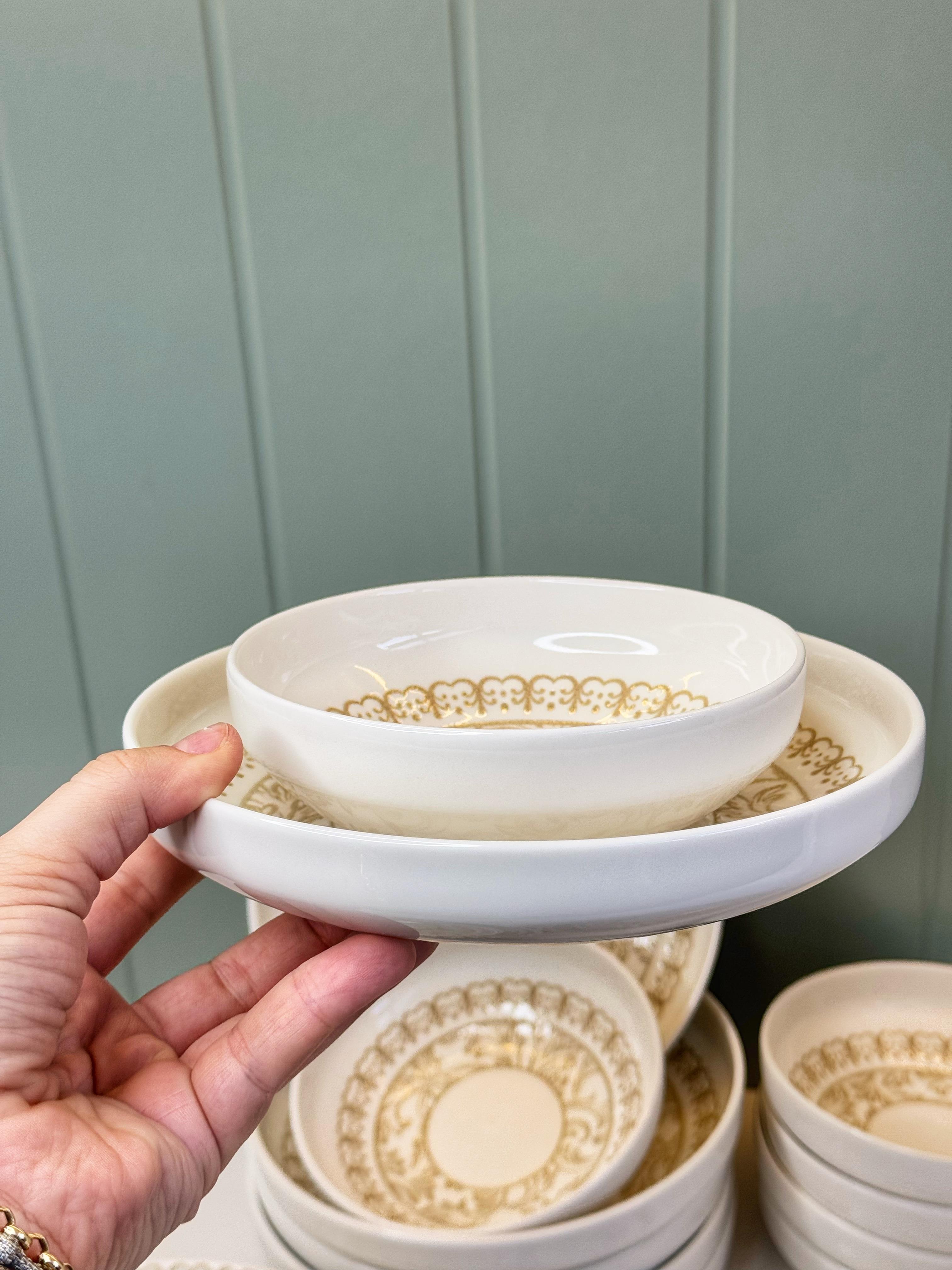 Halo 24 Parça 6 Kişilik Yemek Takımı