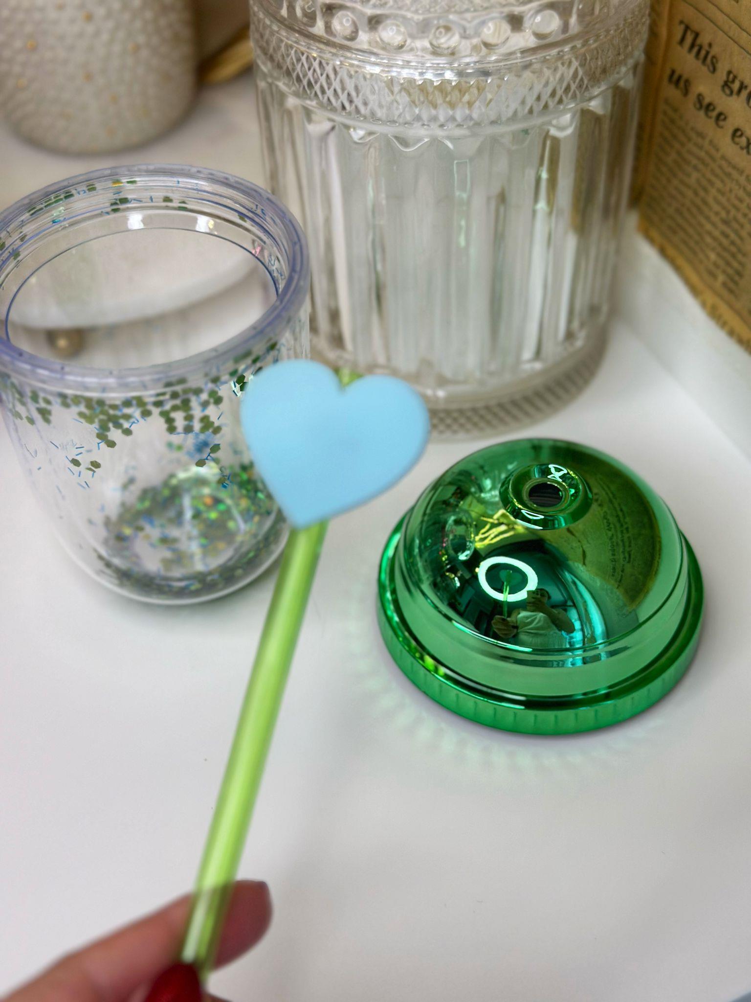 Yeşil Kalpli Pipetli Suluk / Matara