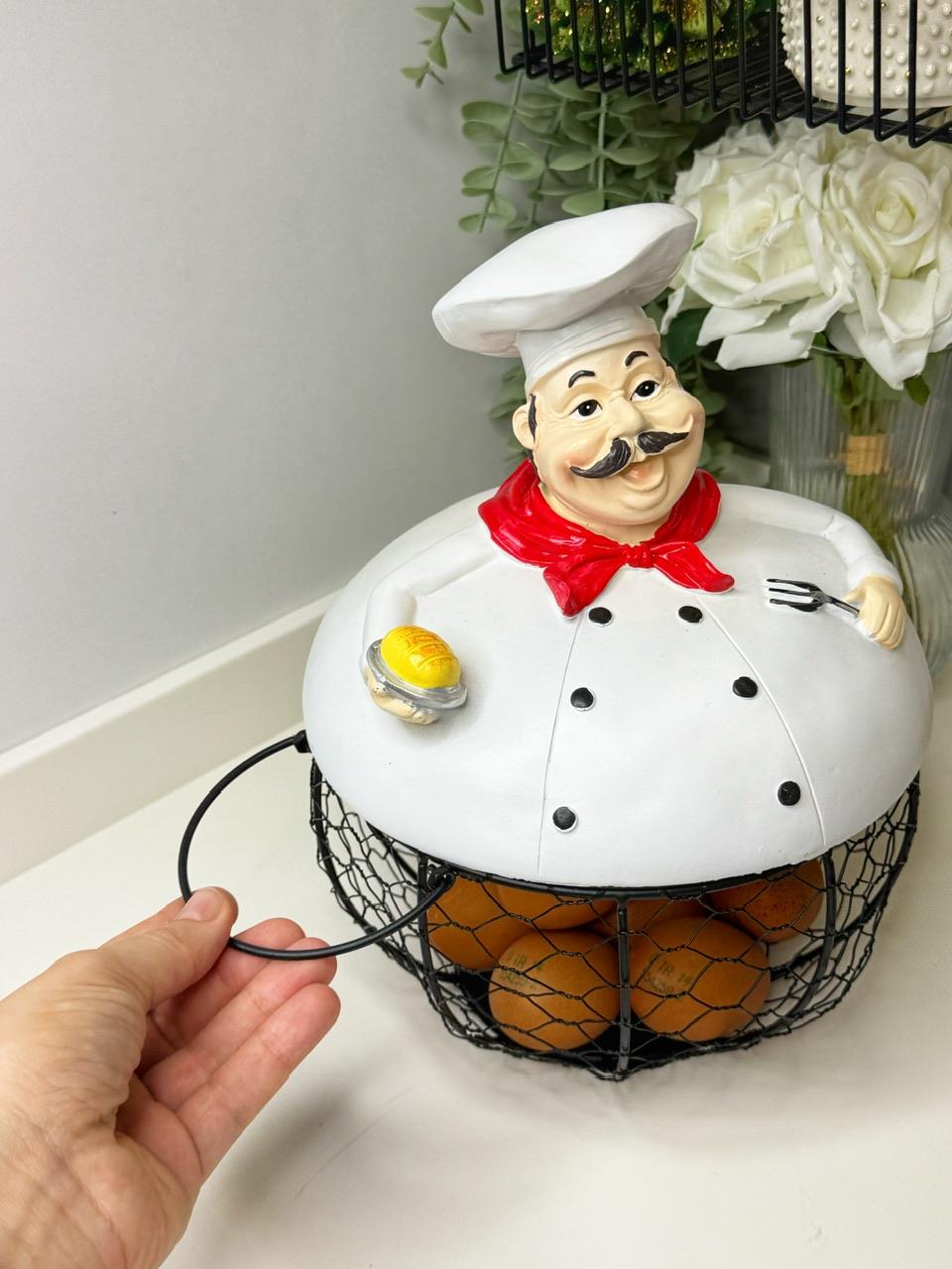 Aşçı Figürlü Yumurtalık