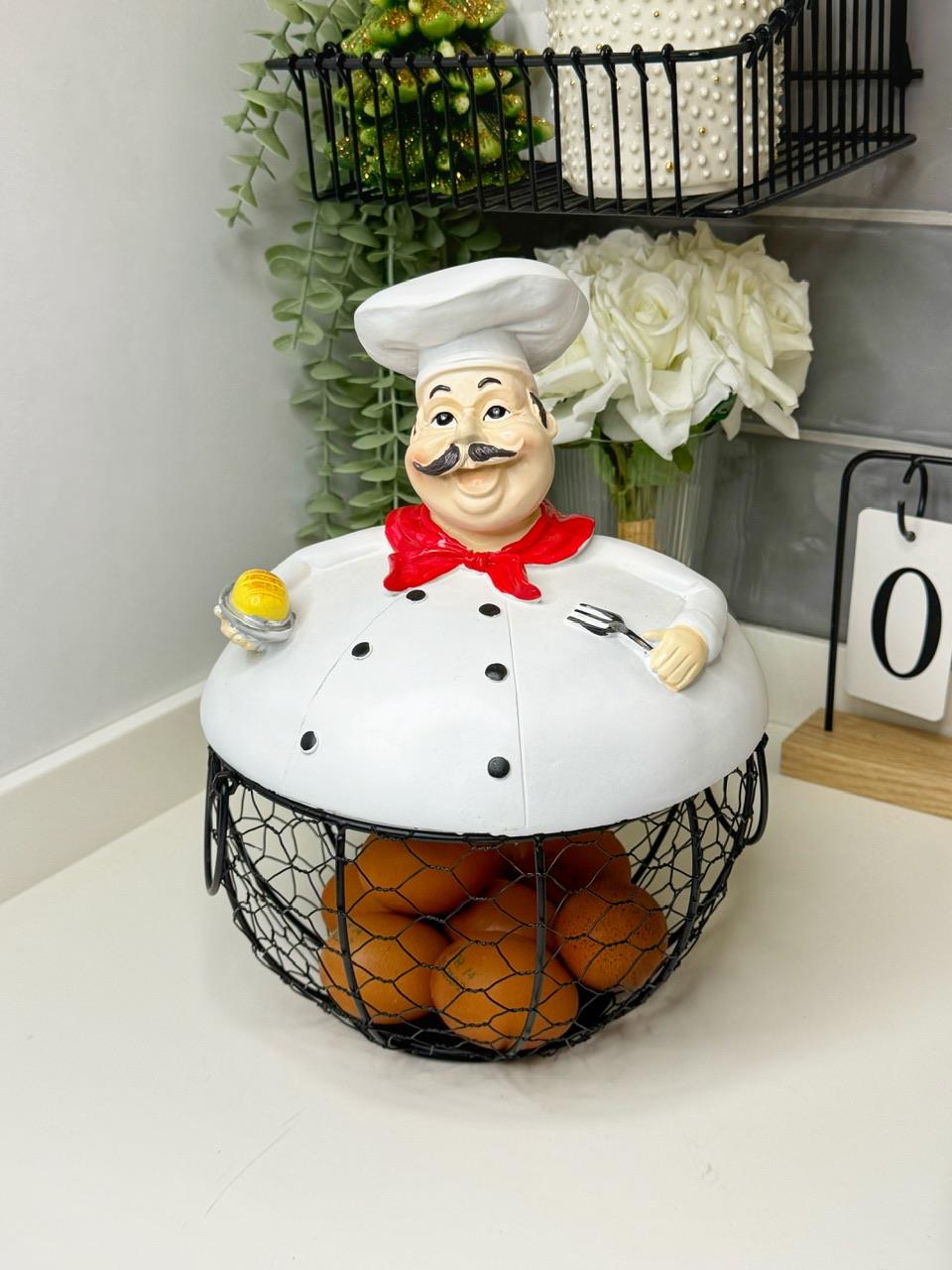 Aşçı Figürlü Yumurtalık