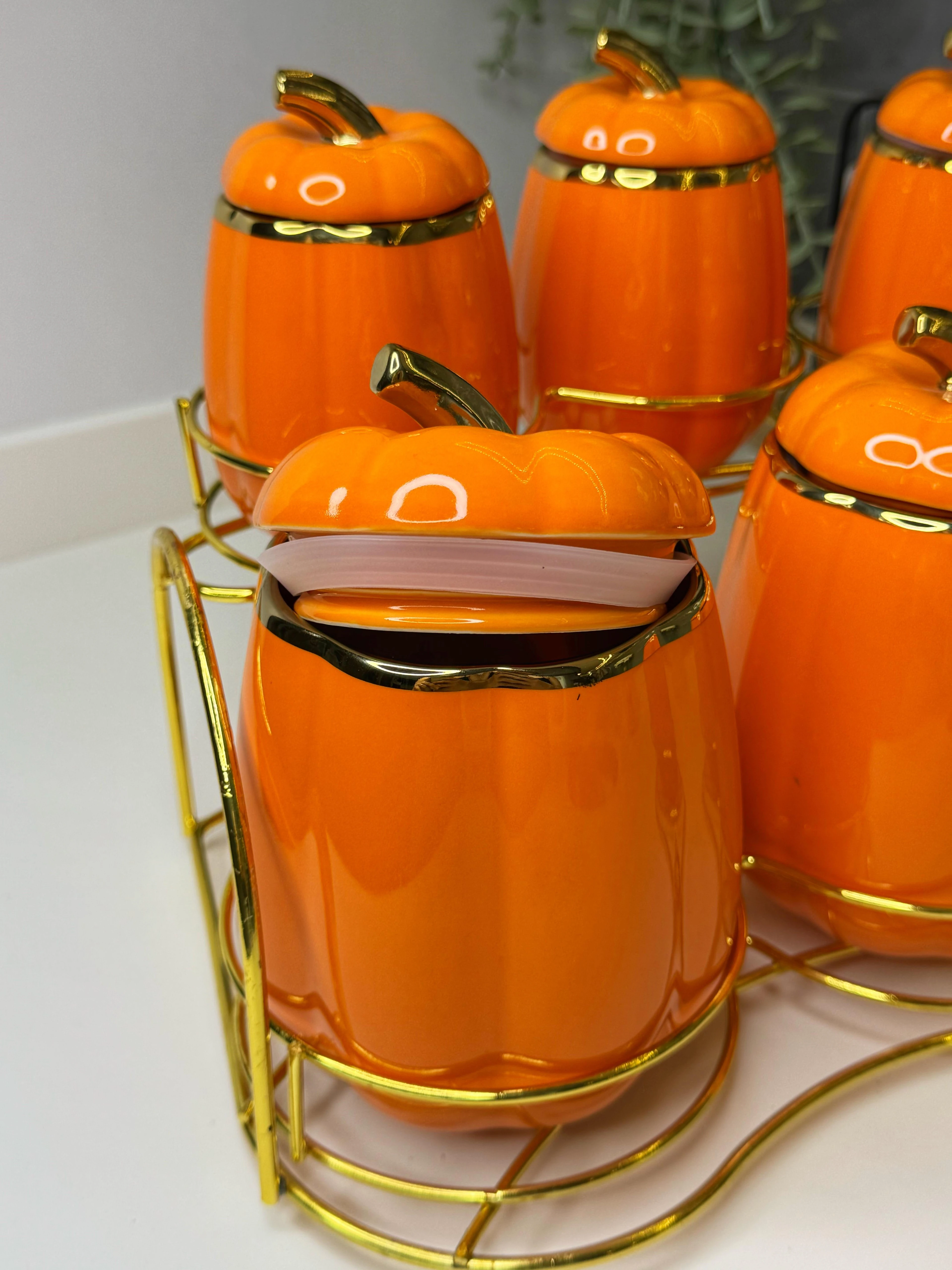 Standlı Porselen Kabak Baharat Takımı Turuncu