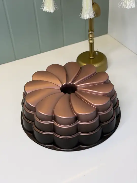 Crown Çiçek Model Döküm Kek Kalıbı