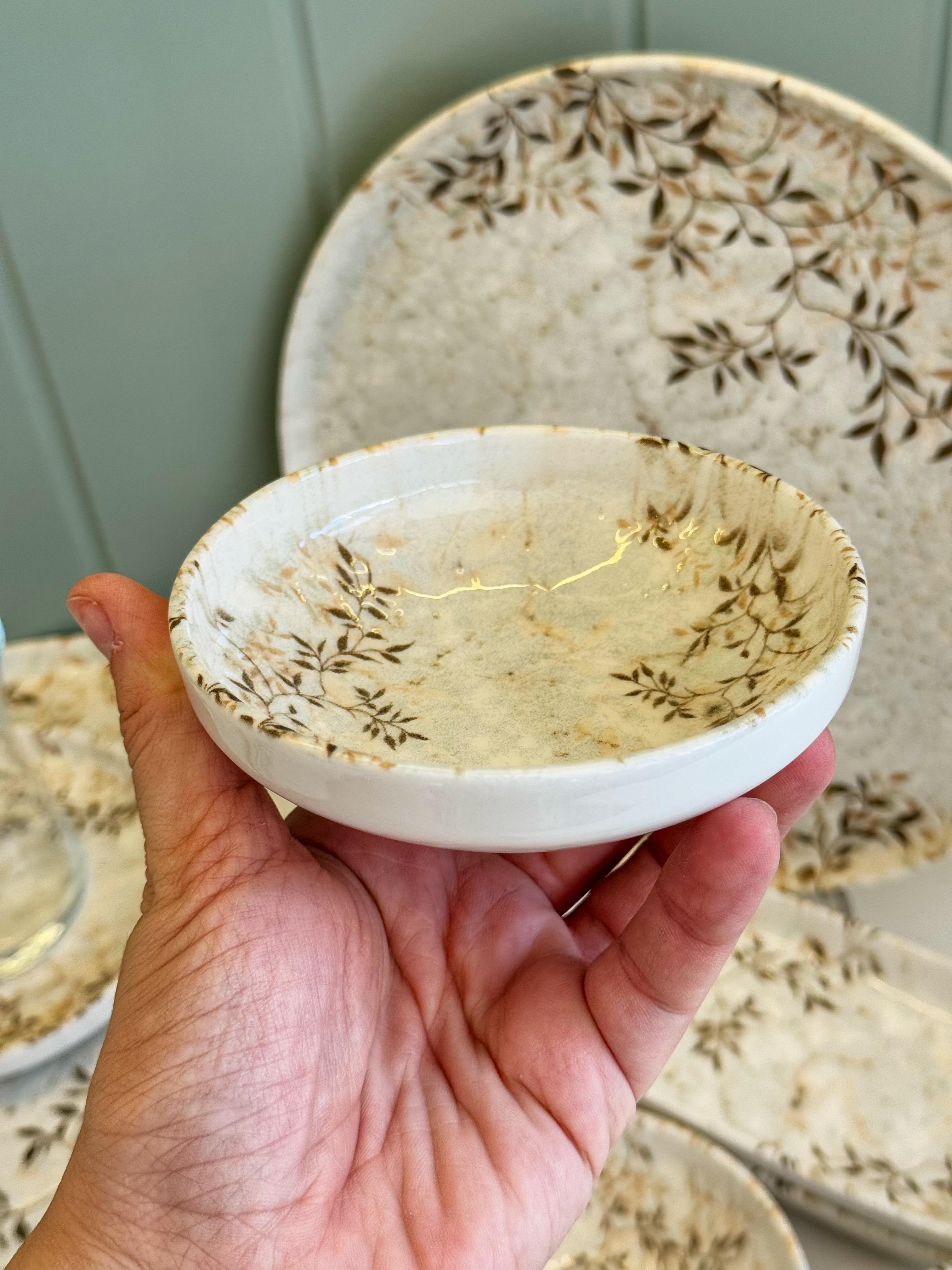 Misha 29 Parça 6 Kişilik Porselen Kahvaltı Takımı