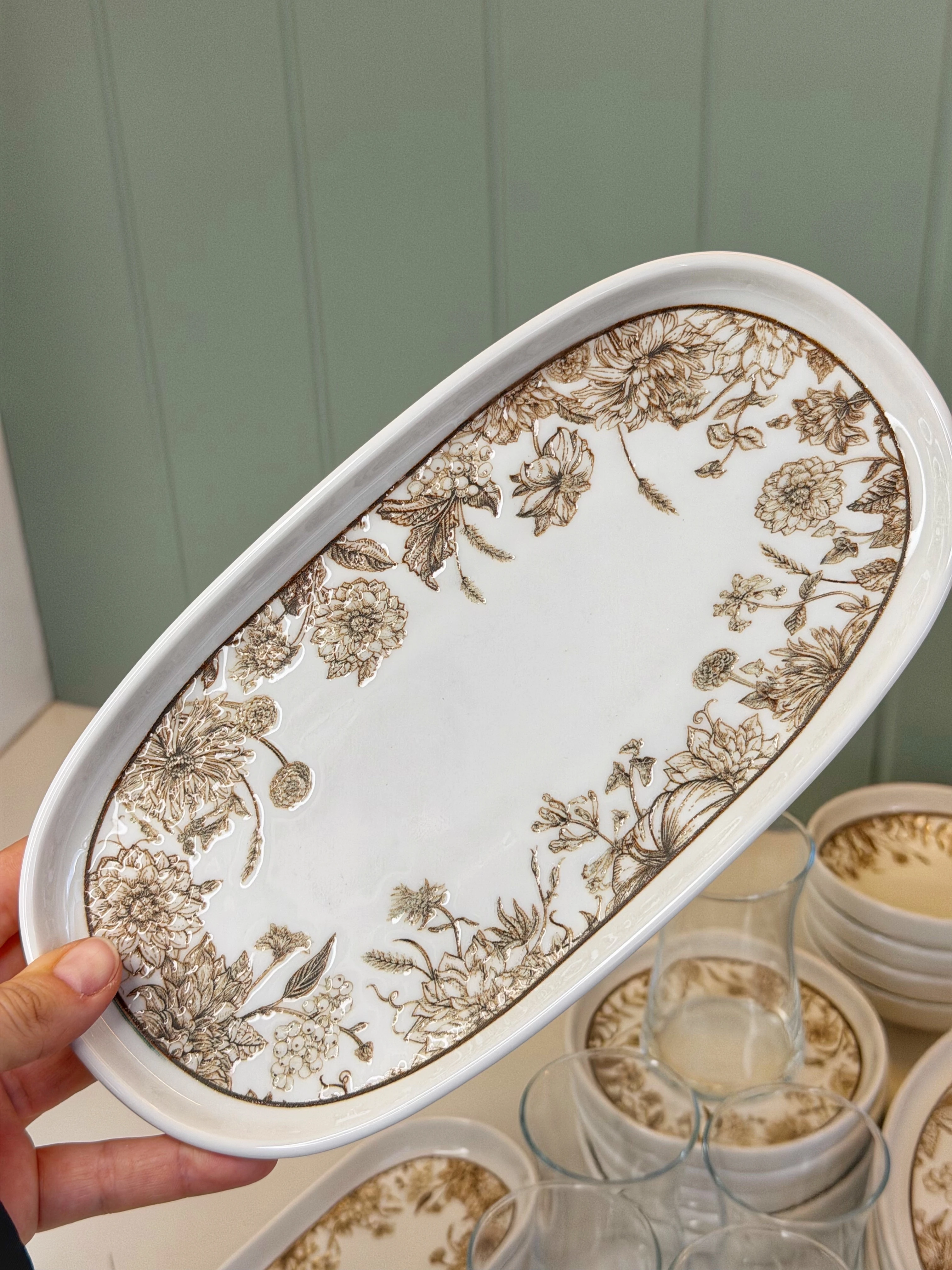 Adven 29 Parça 6 Kişilik Porselen Kahvaltı Takımı