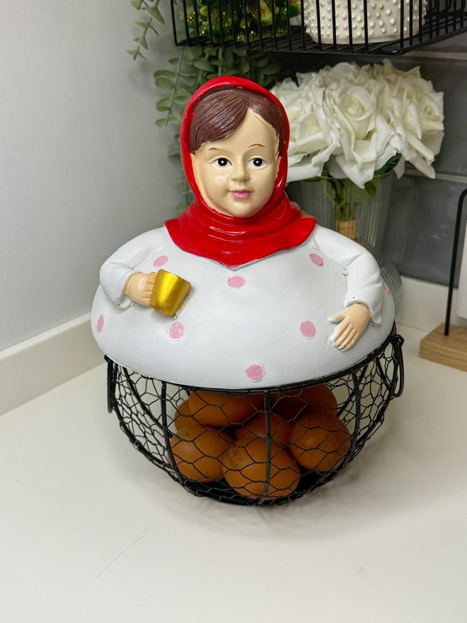 Tonton Figürlü Yumurtalık