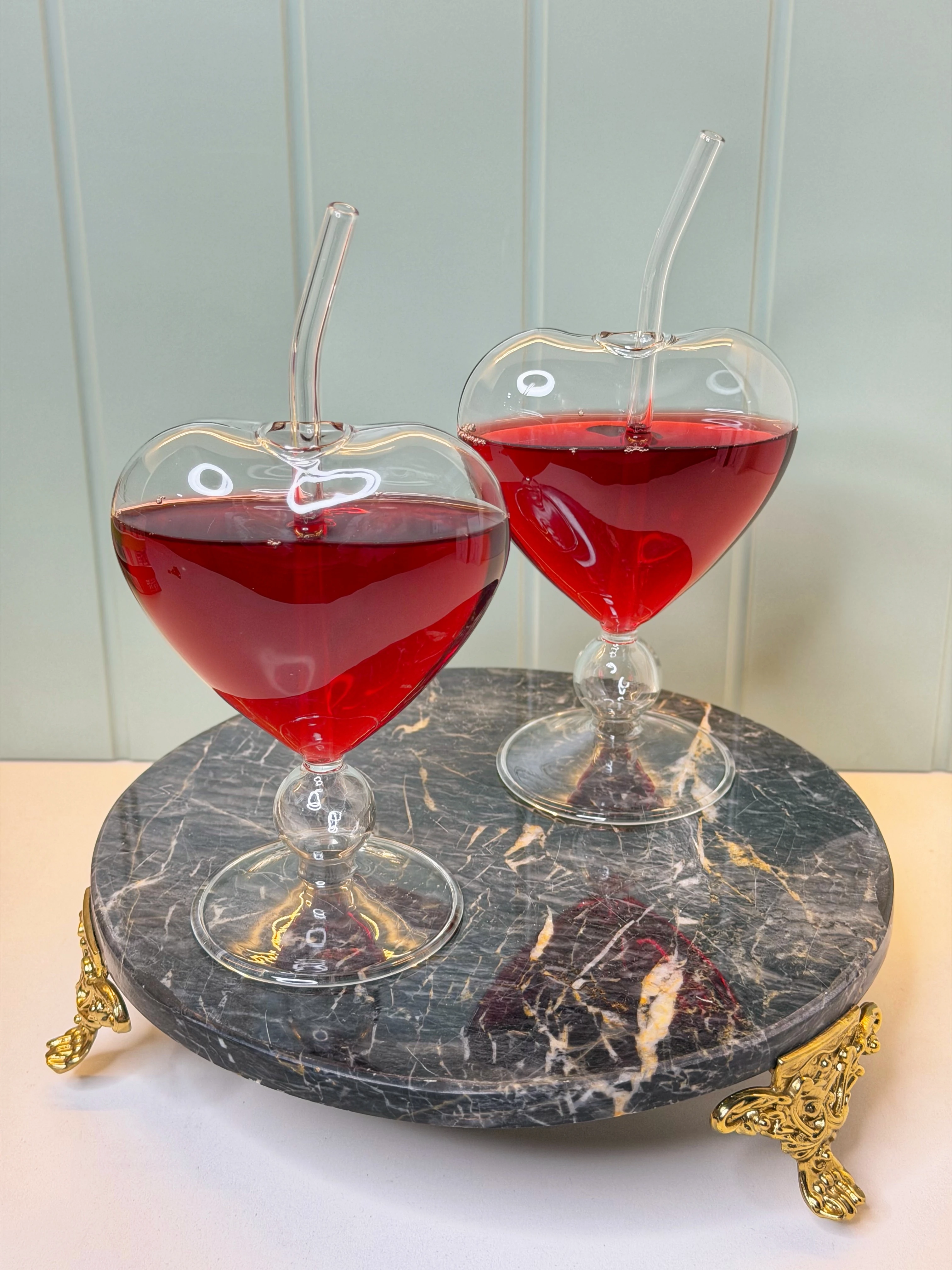 2 Li Kalp Bardak & Pipet