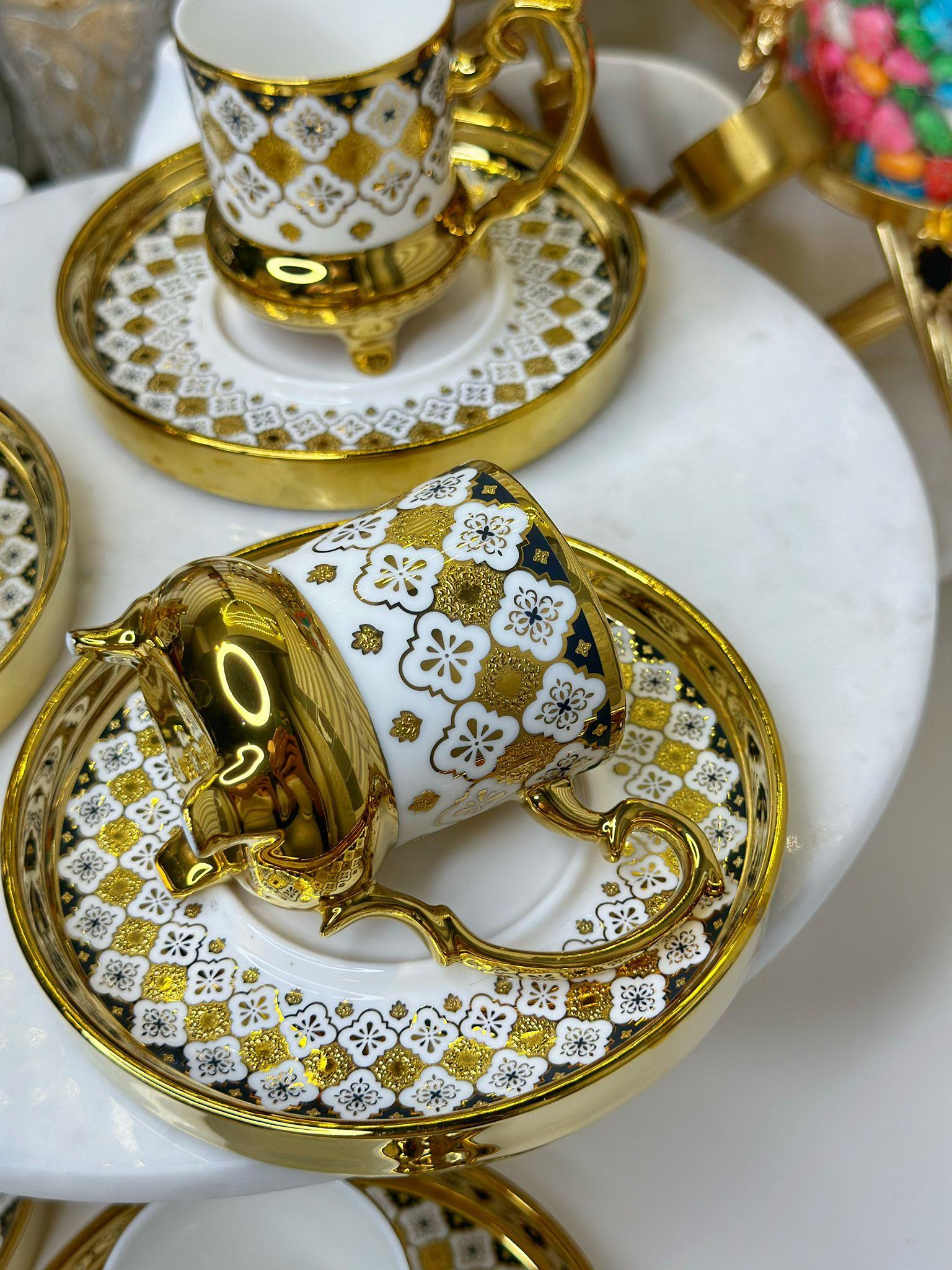 Nazende 6 Kişilik Porselen Türk Kahvesi Fincanı