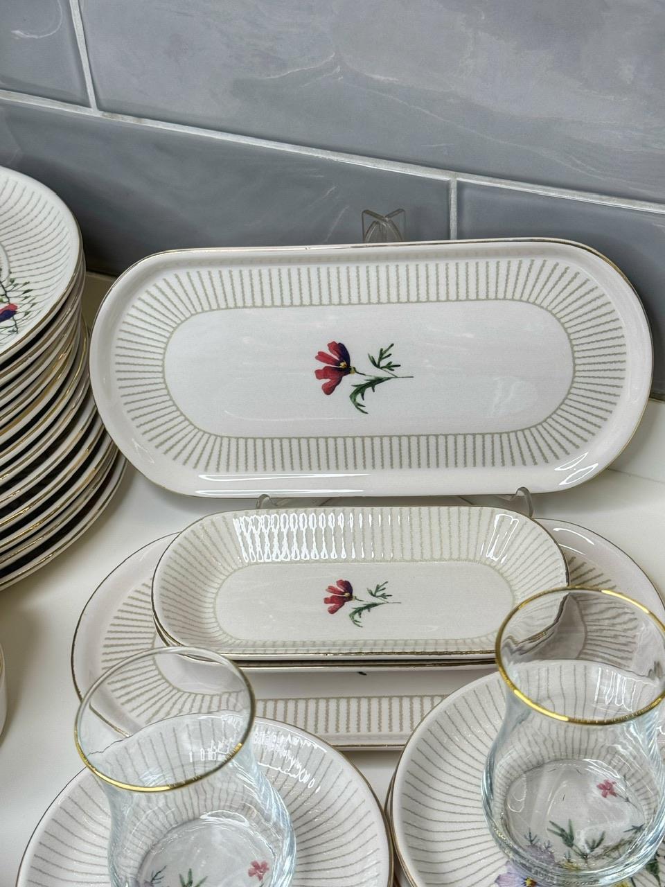 Lorena 53 Parça 12 Kişilik Kahvaltı Takımı