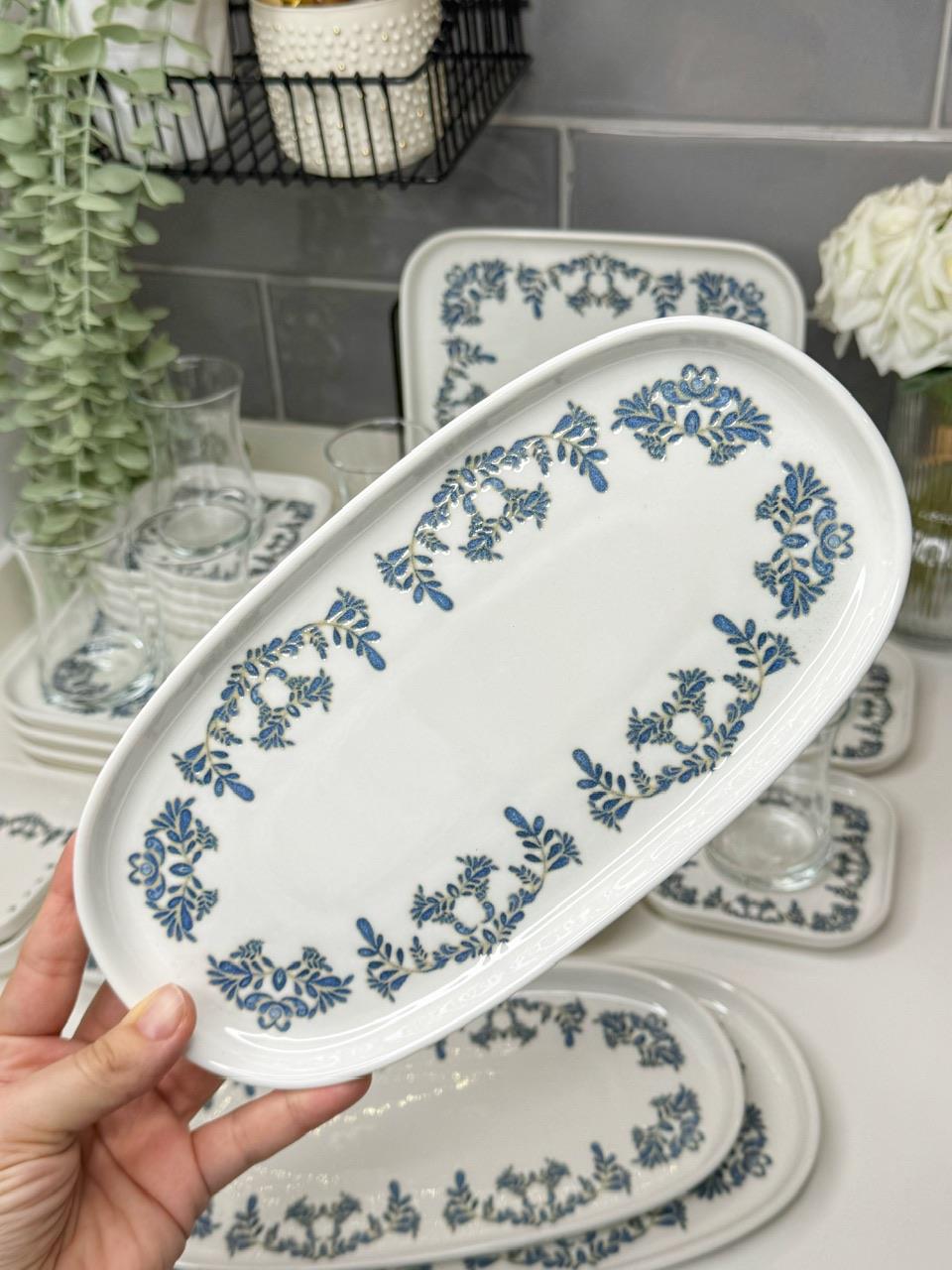 Chester 29 Parça 6 Kişilik Kare Tabaklı Kahvaltılık