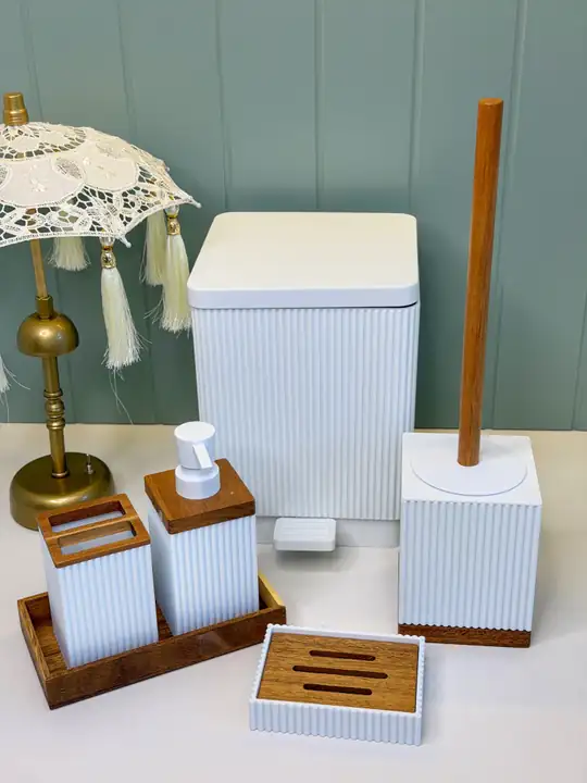 Pinka 6 Parça Banyo Seti