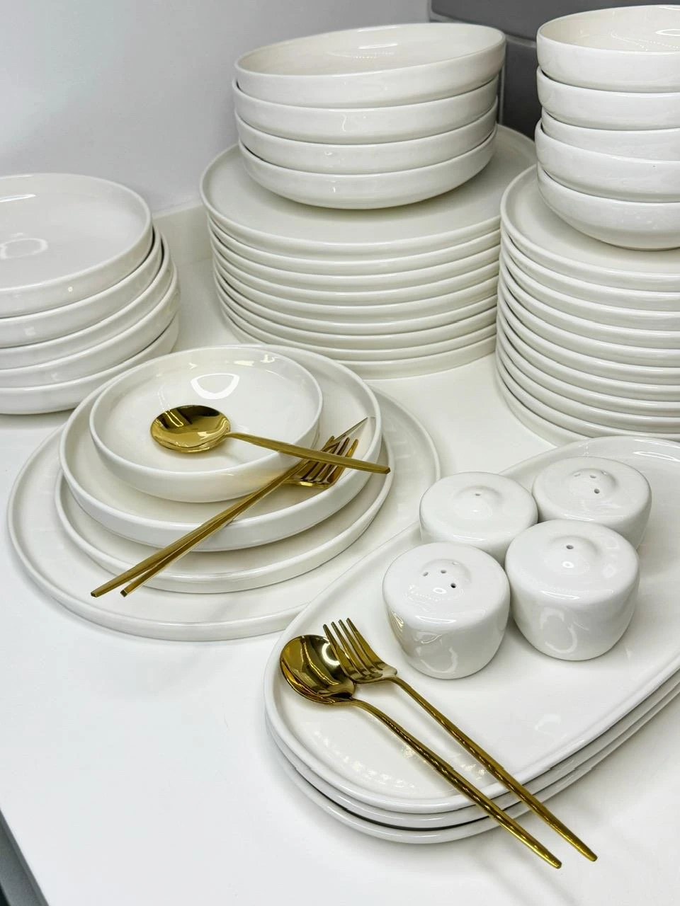 Viyana 115 Parça 12 Kişilik Yemek Takımı / 12 Kişilik Kaşık Çatal Bıçak Seti