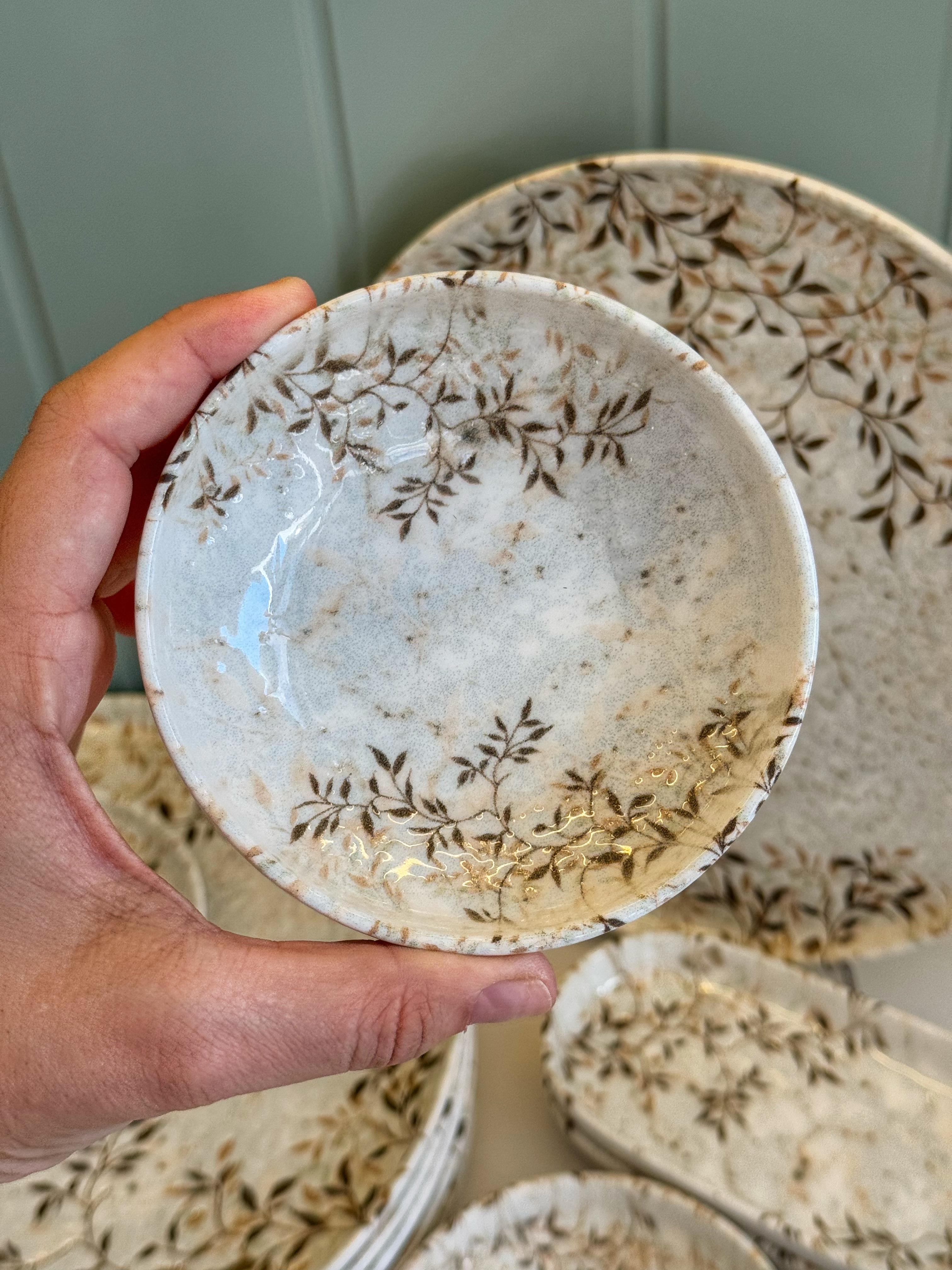 Misha 29 Parça 6 Kişilik Porselen Kahvaltı Takımı