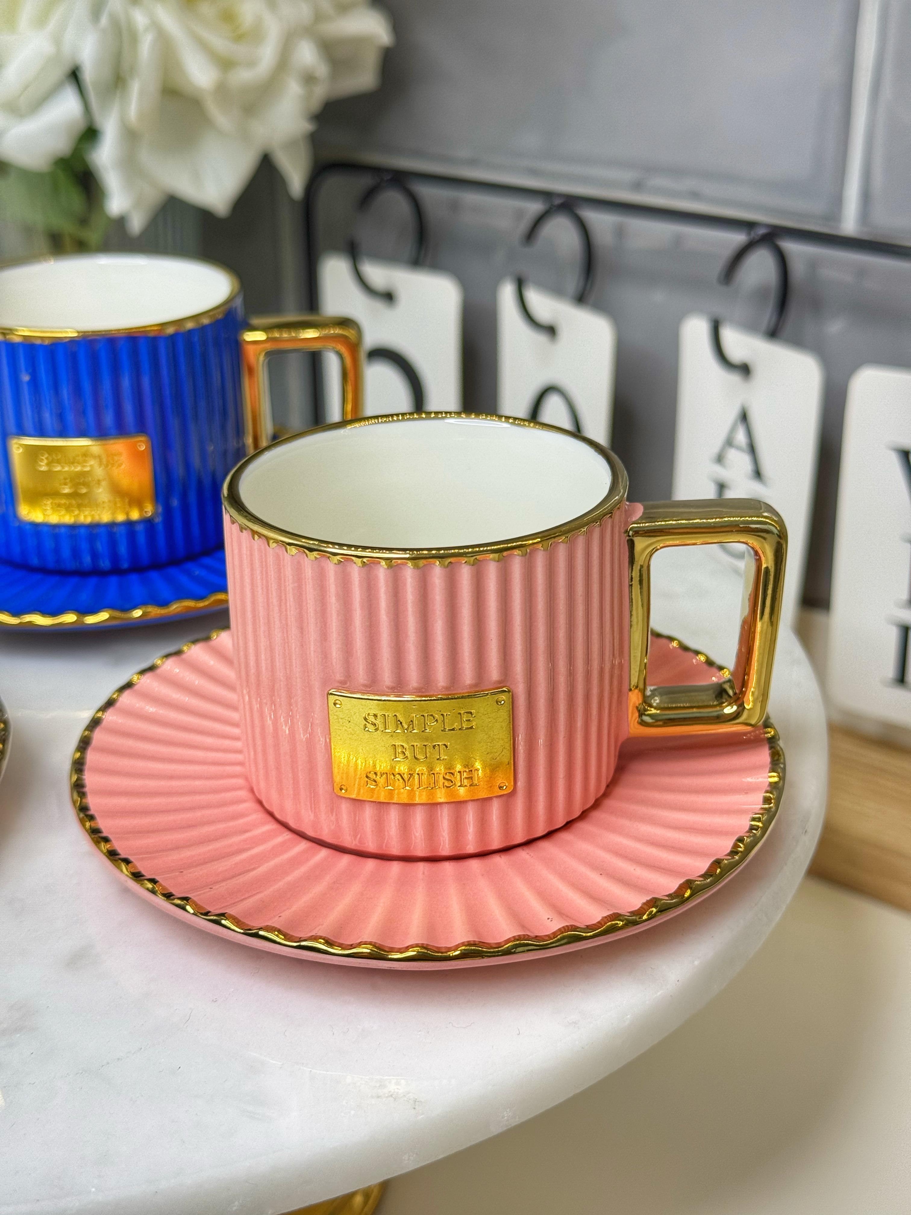 Gold Düğmeli 6 Kişilik Türk Kahvesi Fincanı