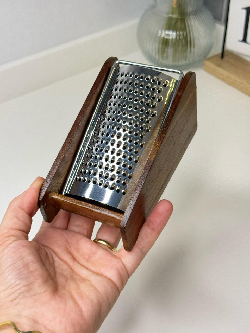 Akasya / Çelik Sarımsak Rendesi