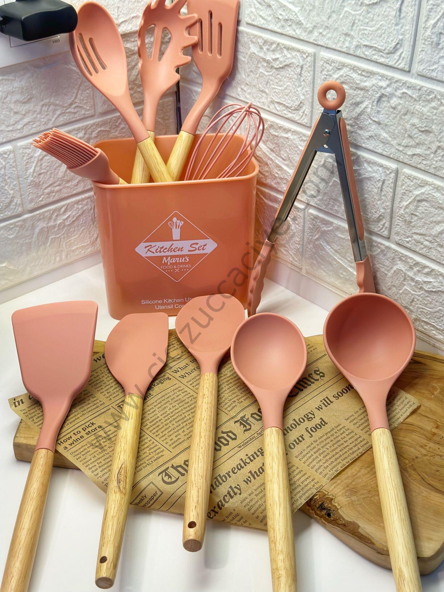 12 PARÇA SİLİKON SERVİS SET YAVRUAĞZI