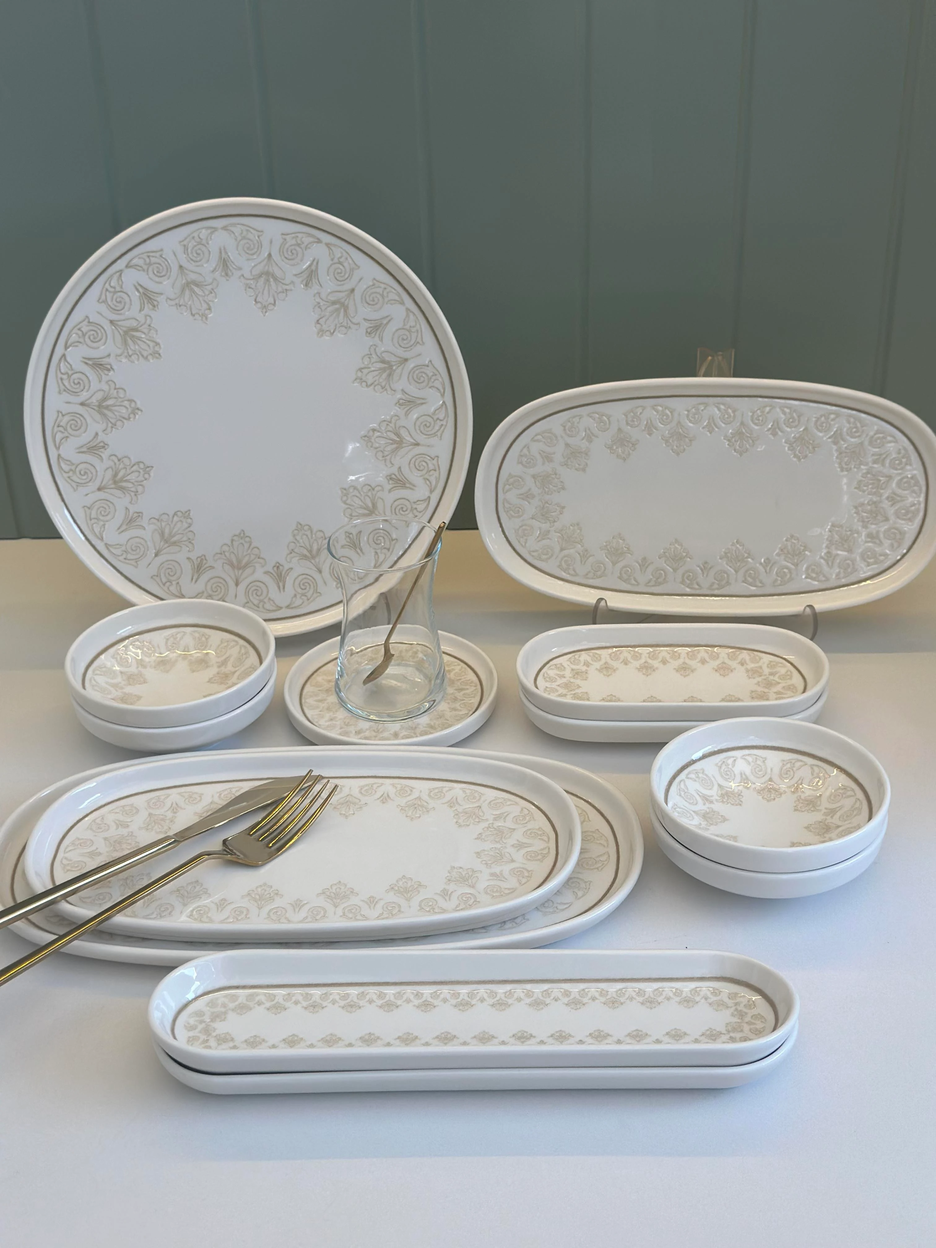 Hera 29 Parça 6 Kişilik Porselen Kahvaltı Takımı