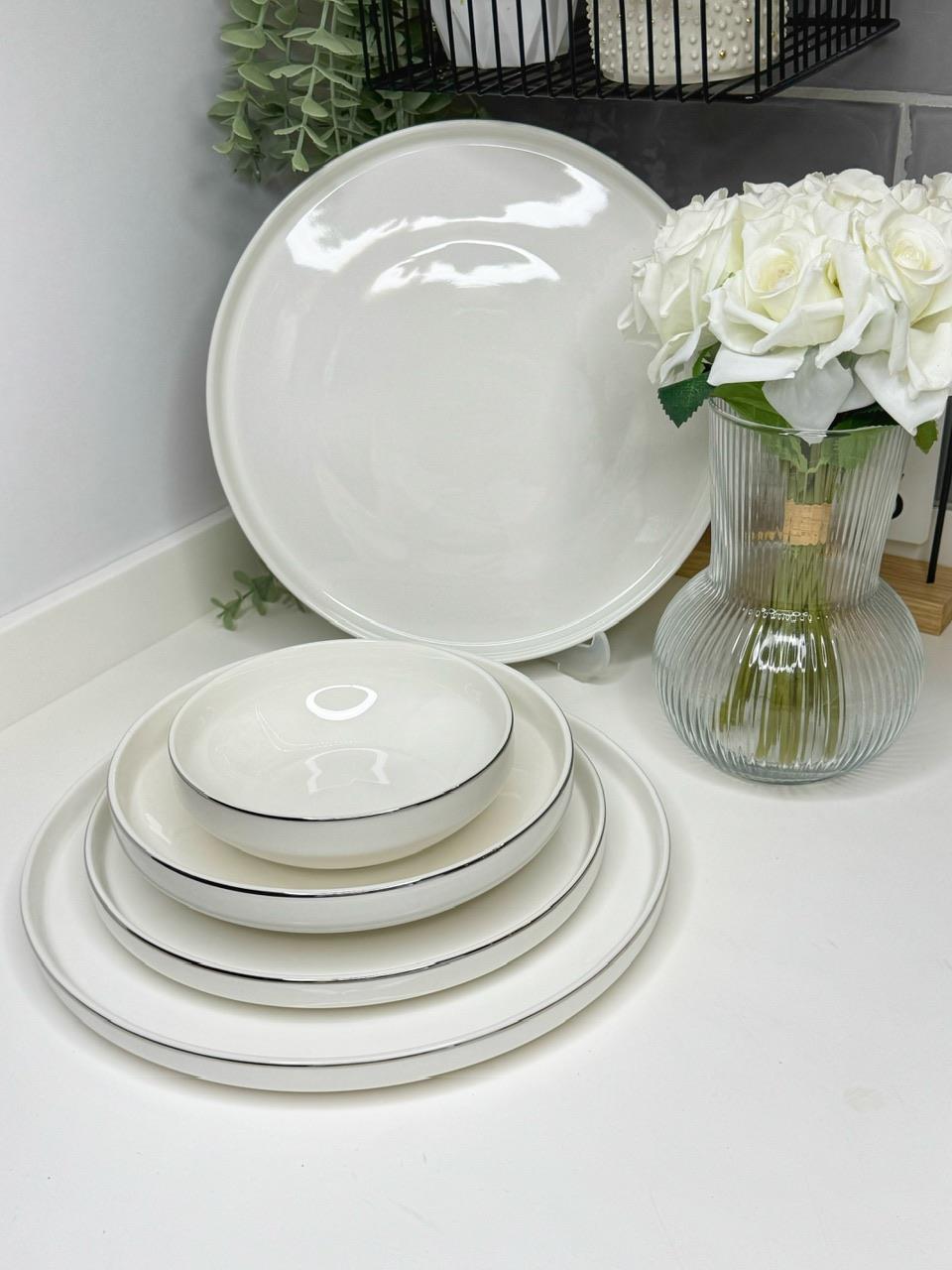 24 PARÇA BEYAZ GÜMÜŞ MASAL YEMEK TAKIMI