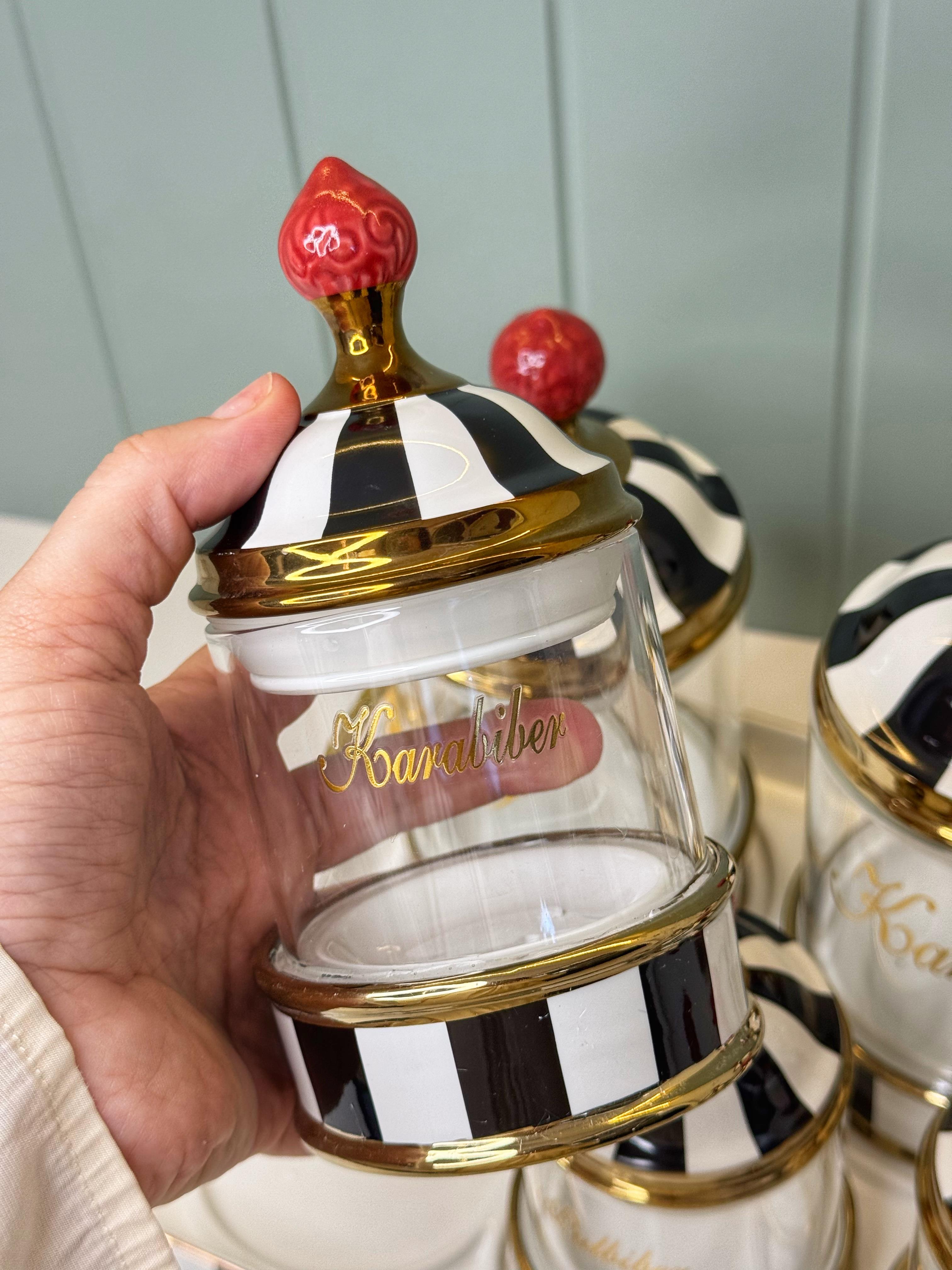 Shine Porselen Tepsili Vakumlu Cam Baharatlık