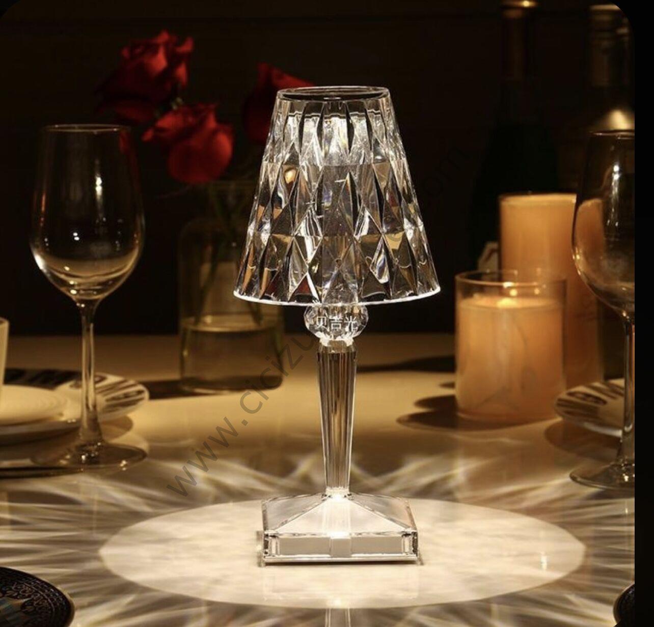 ELMAS ABAJUR (BEYAZ RENK)