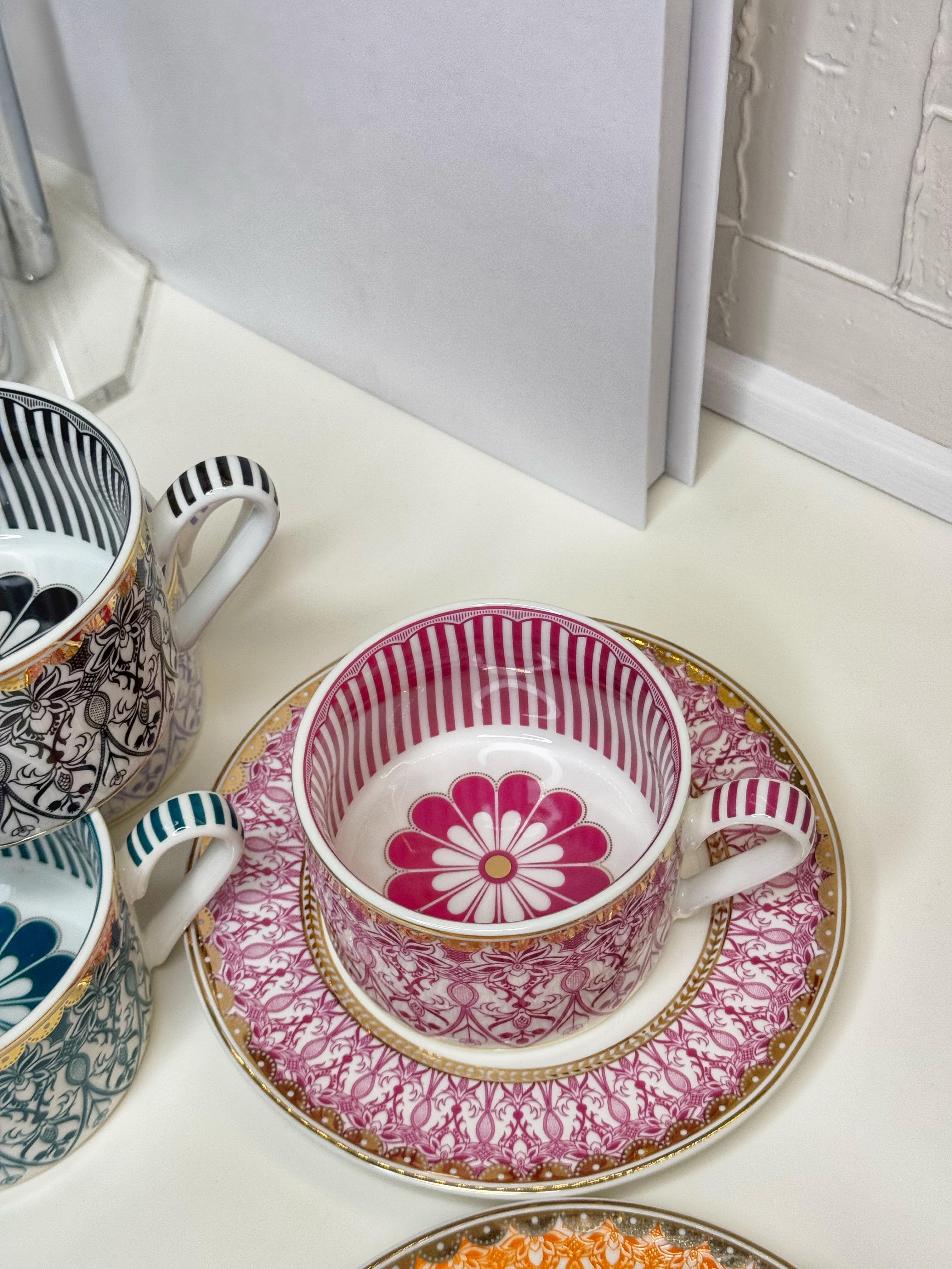 Festival 6 Kişilik Porselen Çay Fincanı