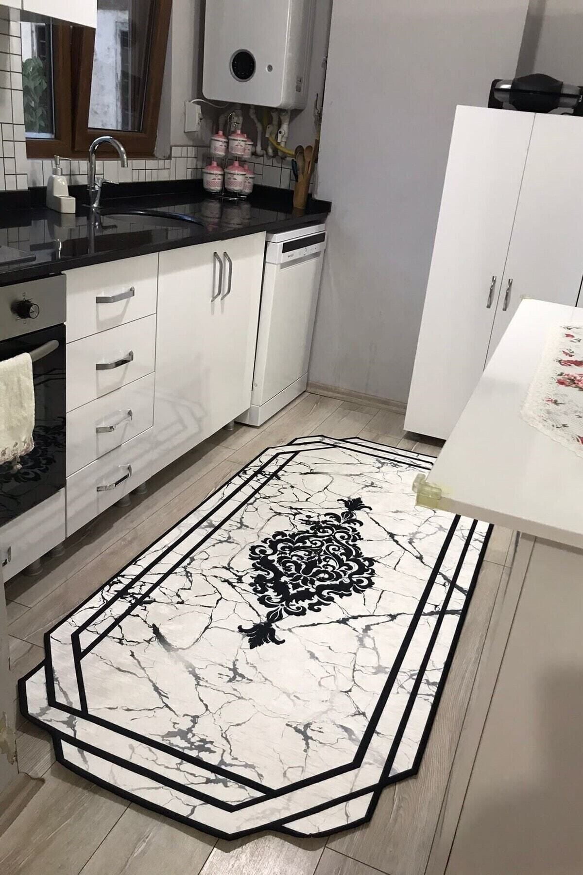 Makinede Yıkanabilir Kaymaz Taban Siyah Beyaz Halı