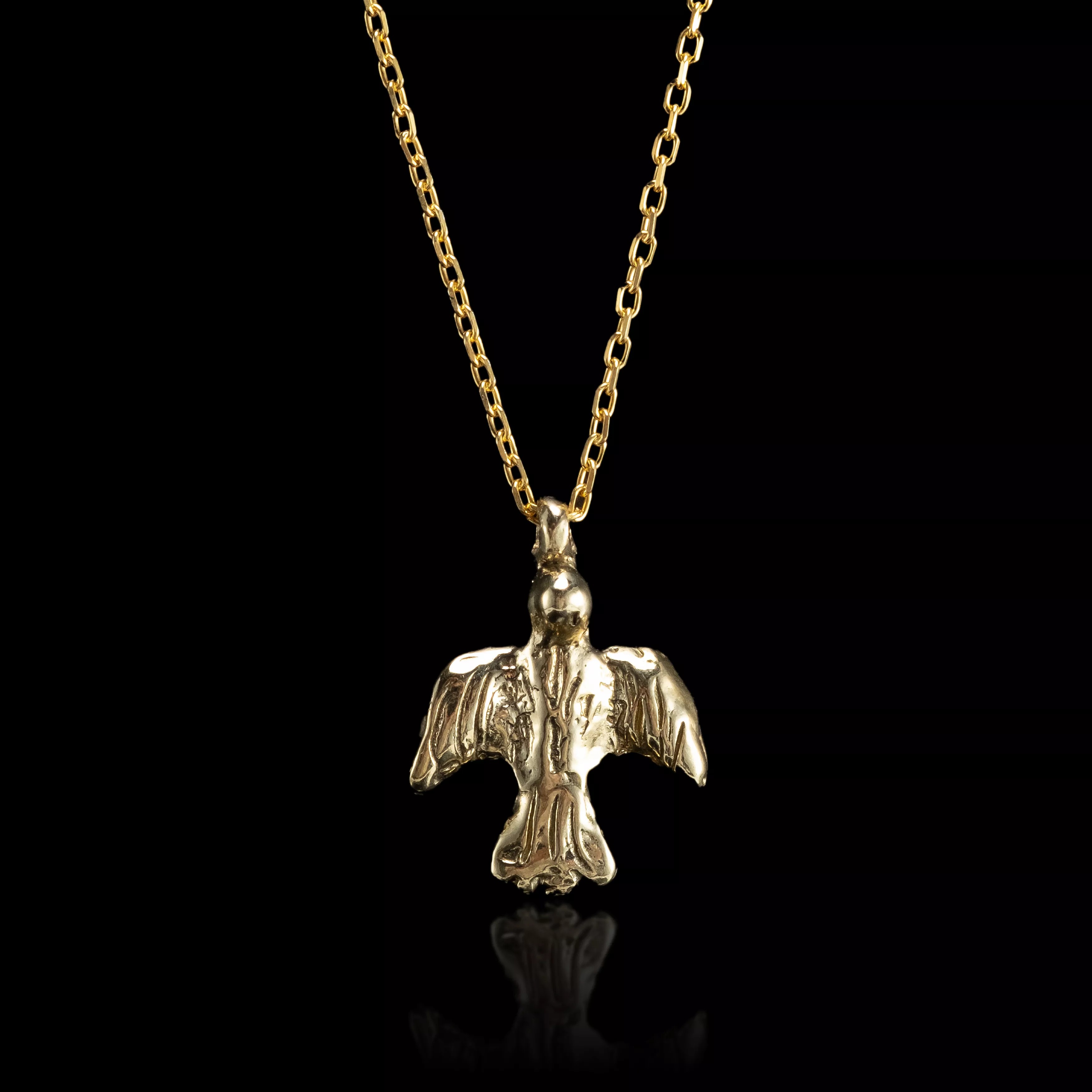 THE SWALLOW NECKLACE