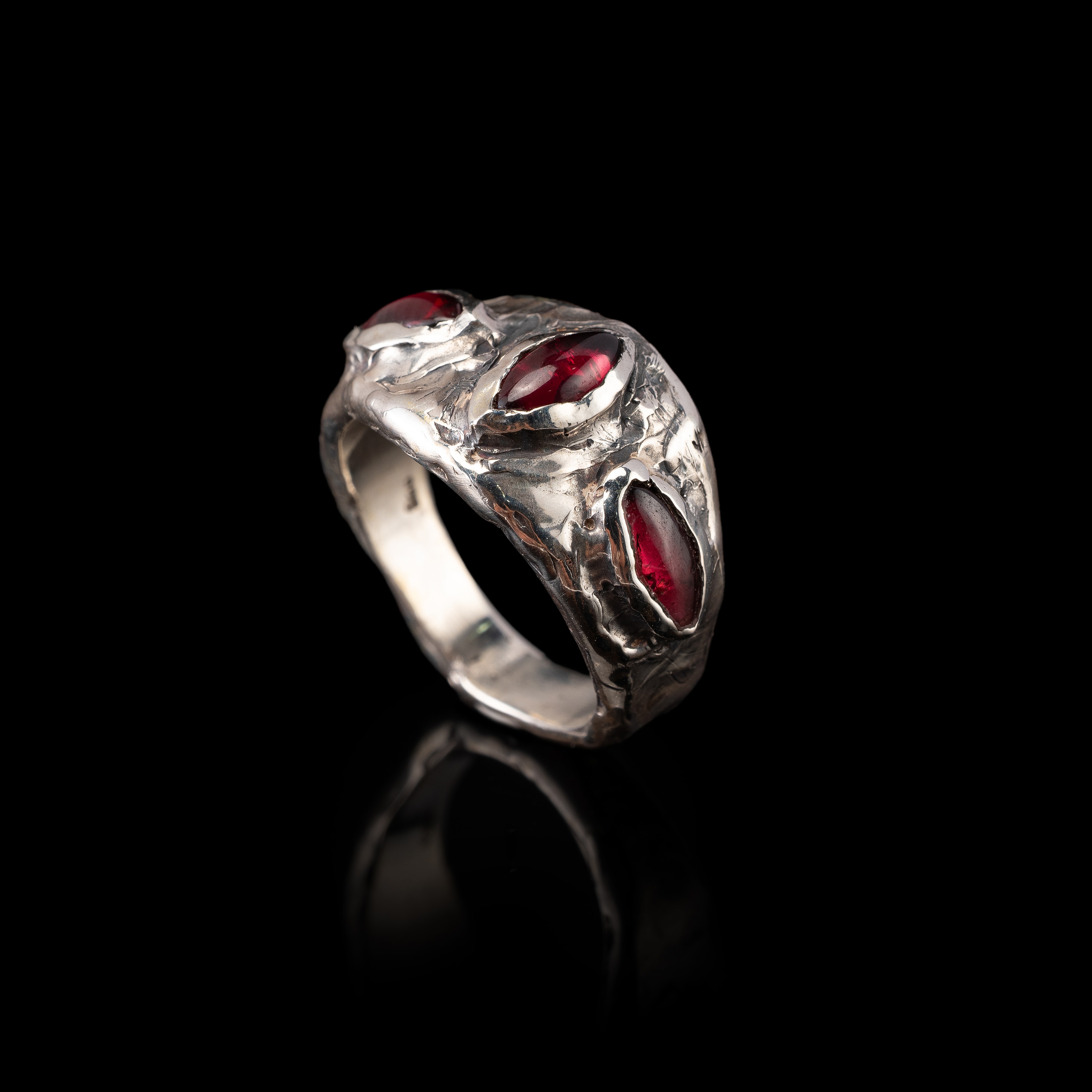 Cerberus Ring