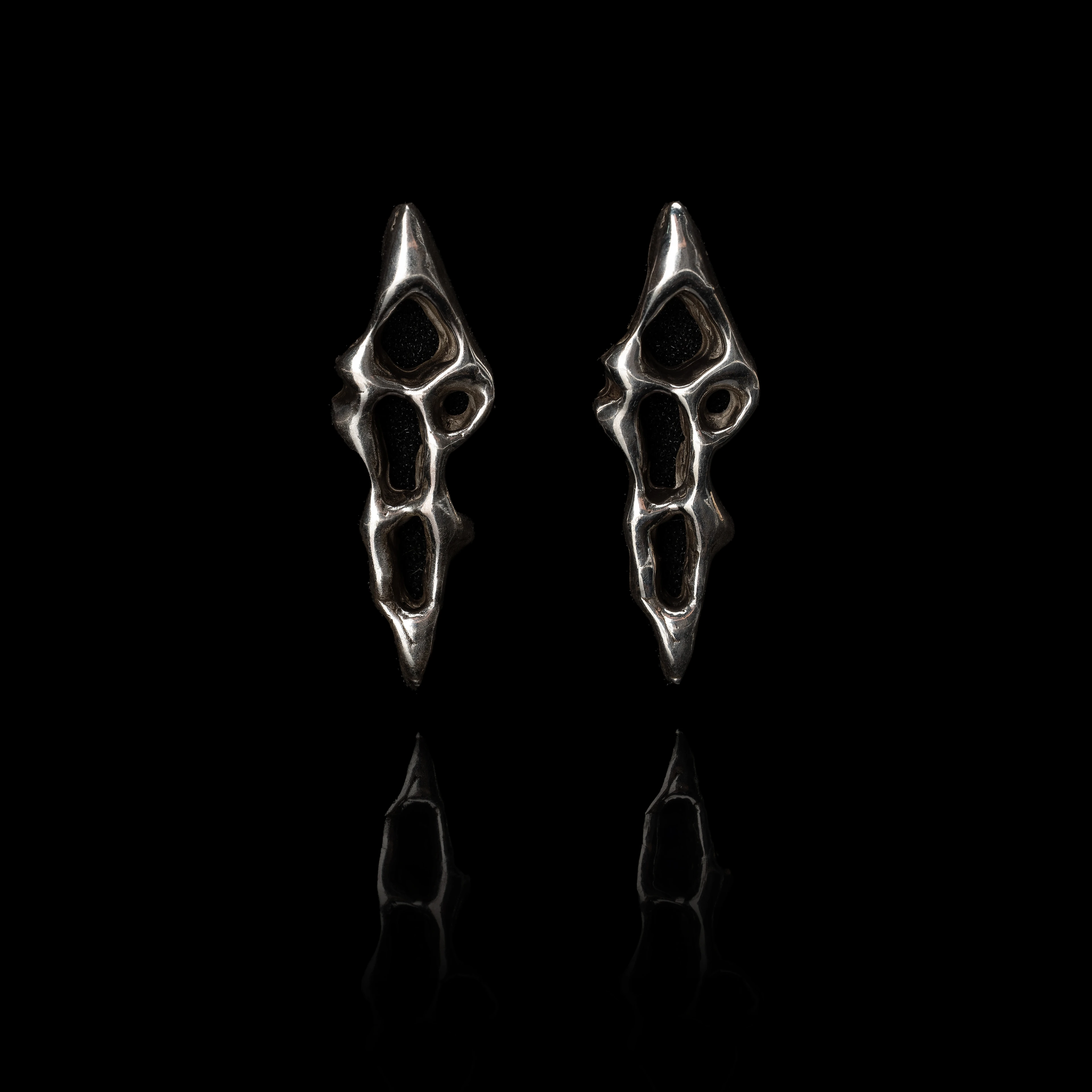 Cavara Earrings
