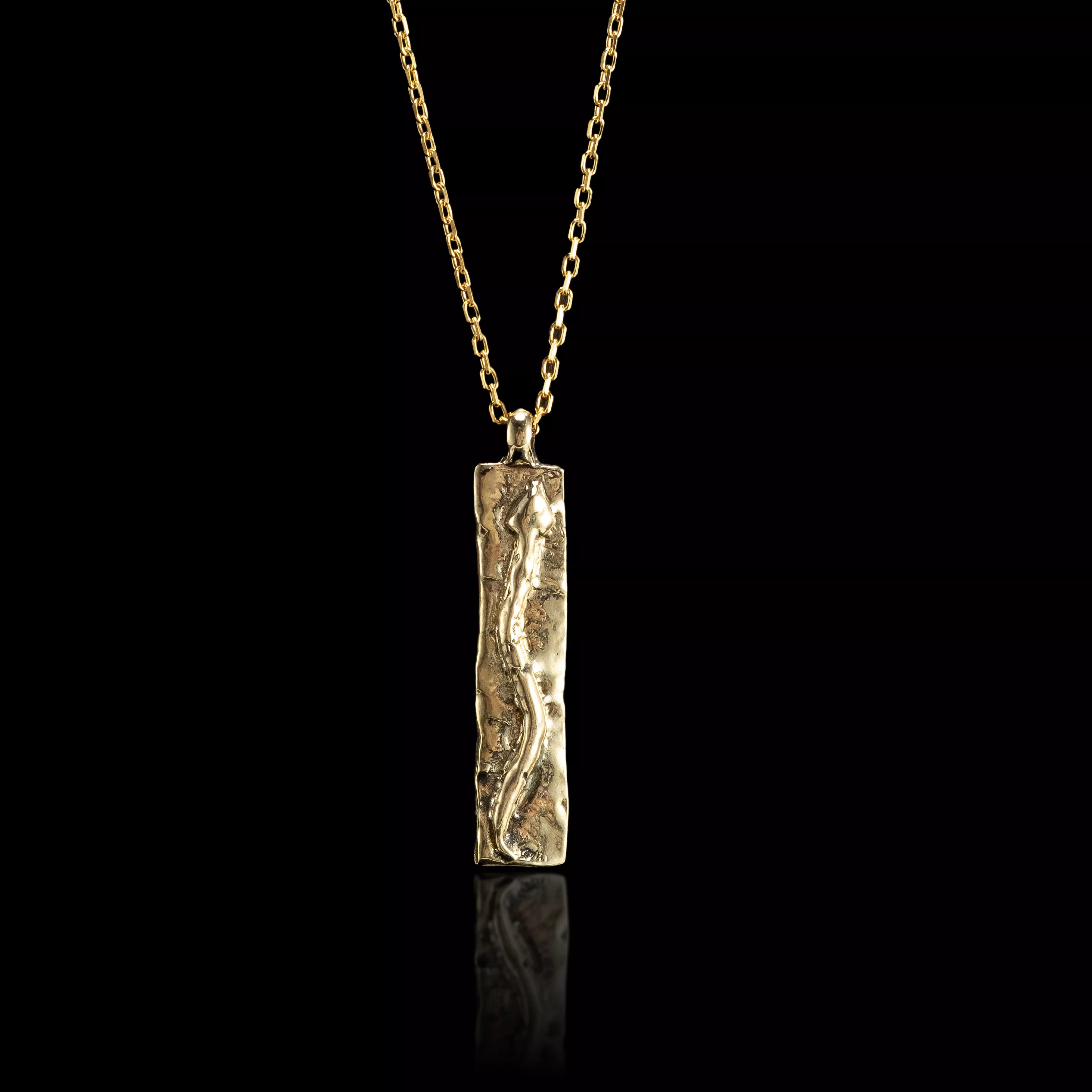 THE SERPENTINE NECKLACE