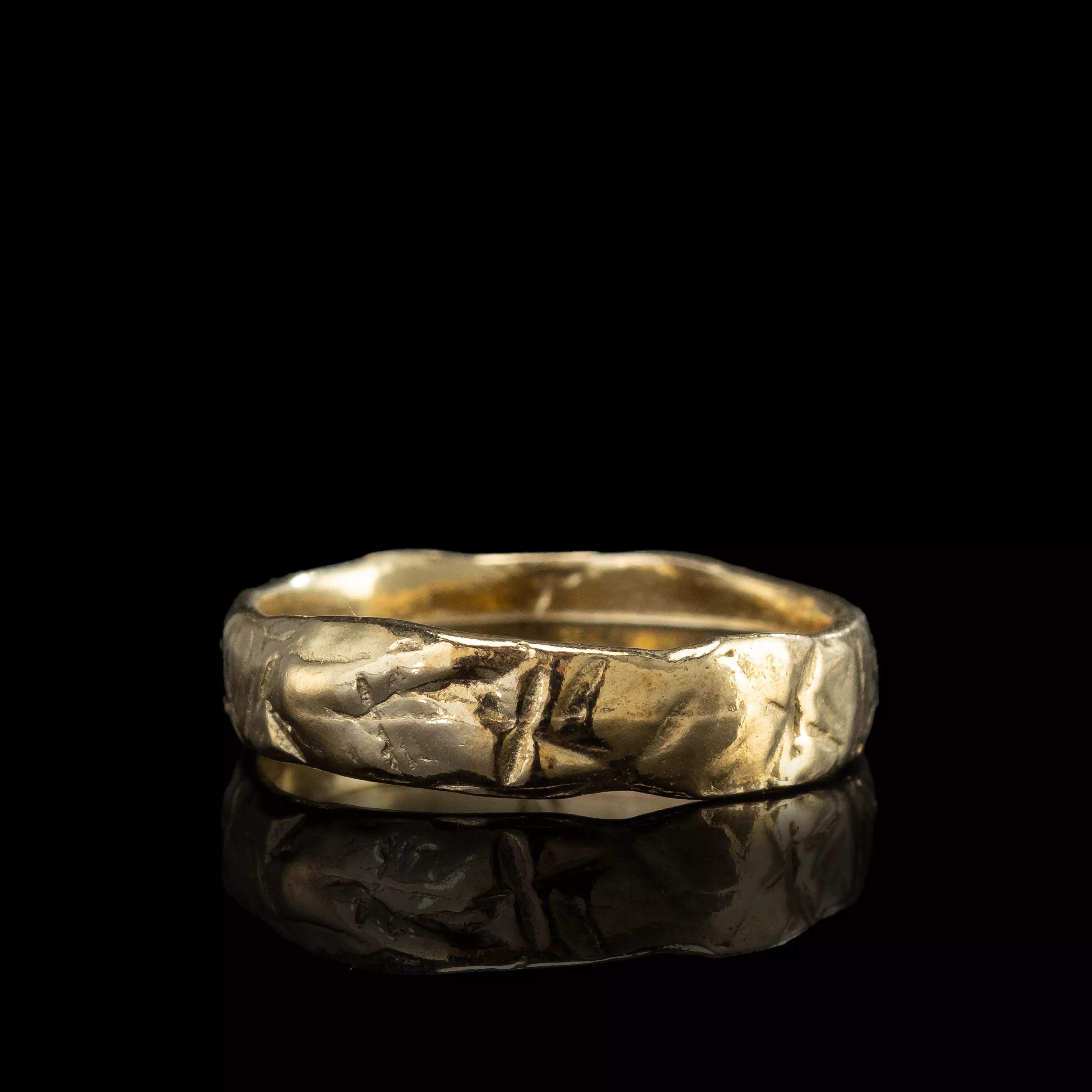 THE ETCHED ECHO RING