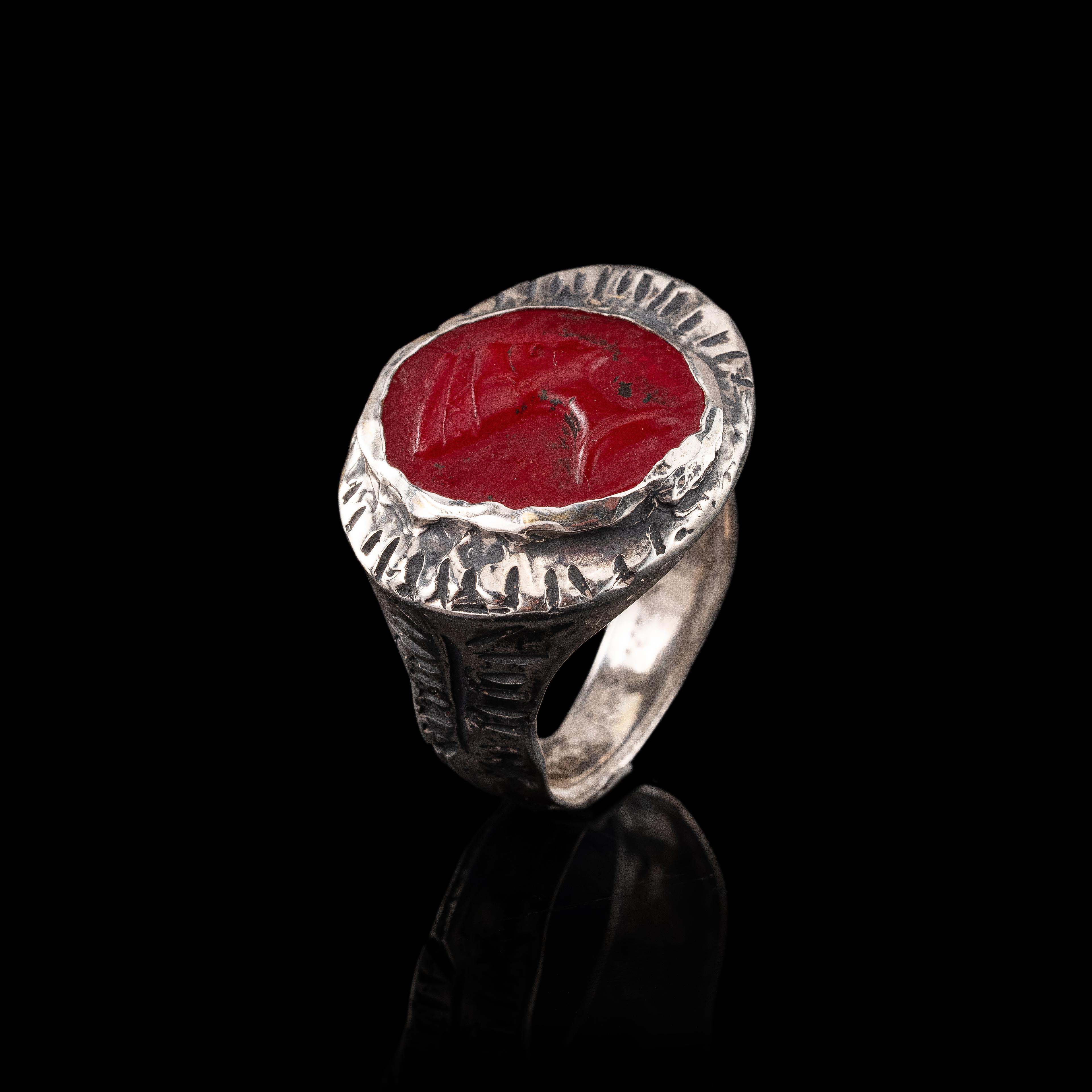Thari Ring