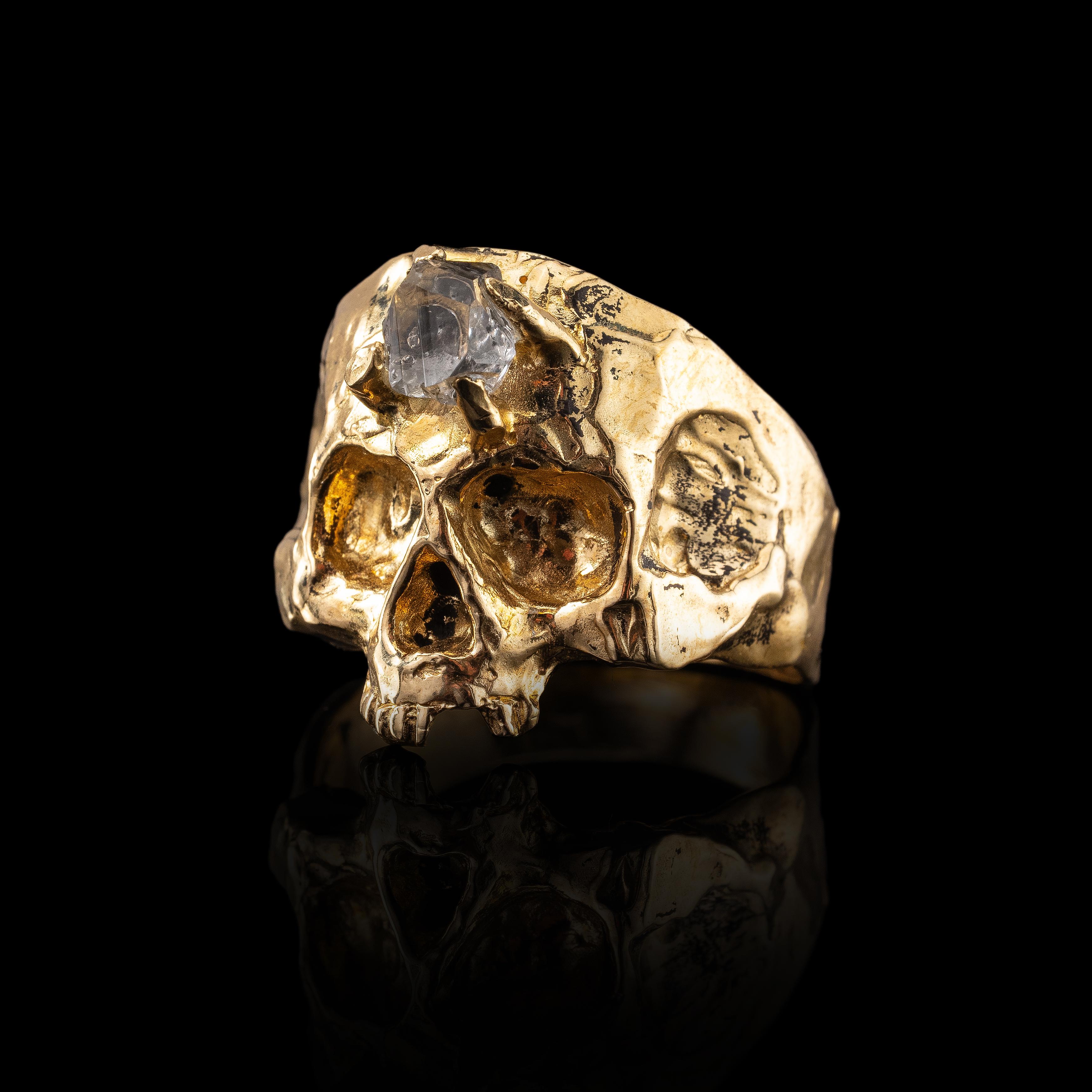 Lucivault Ring