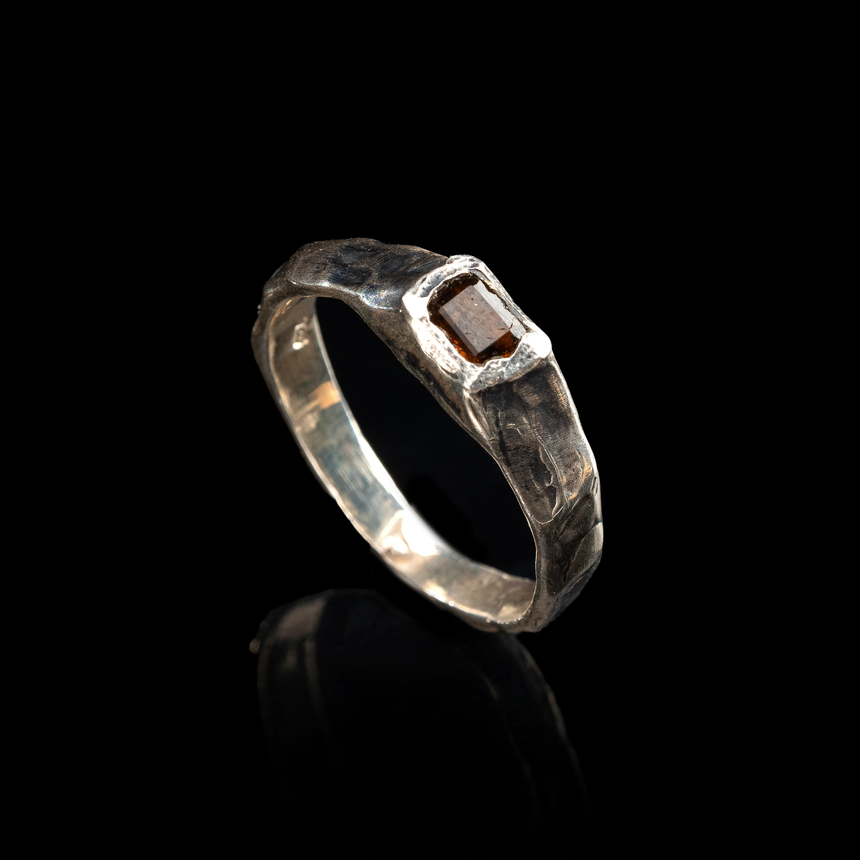 Atren Ring
