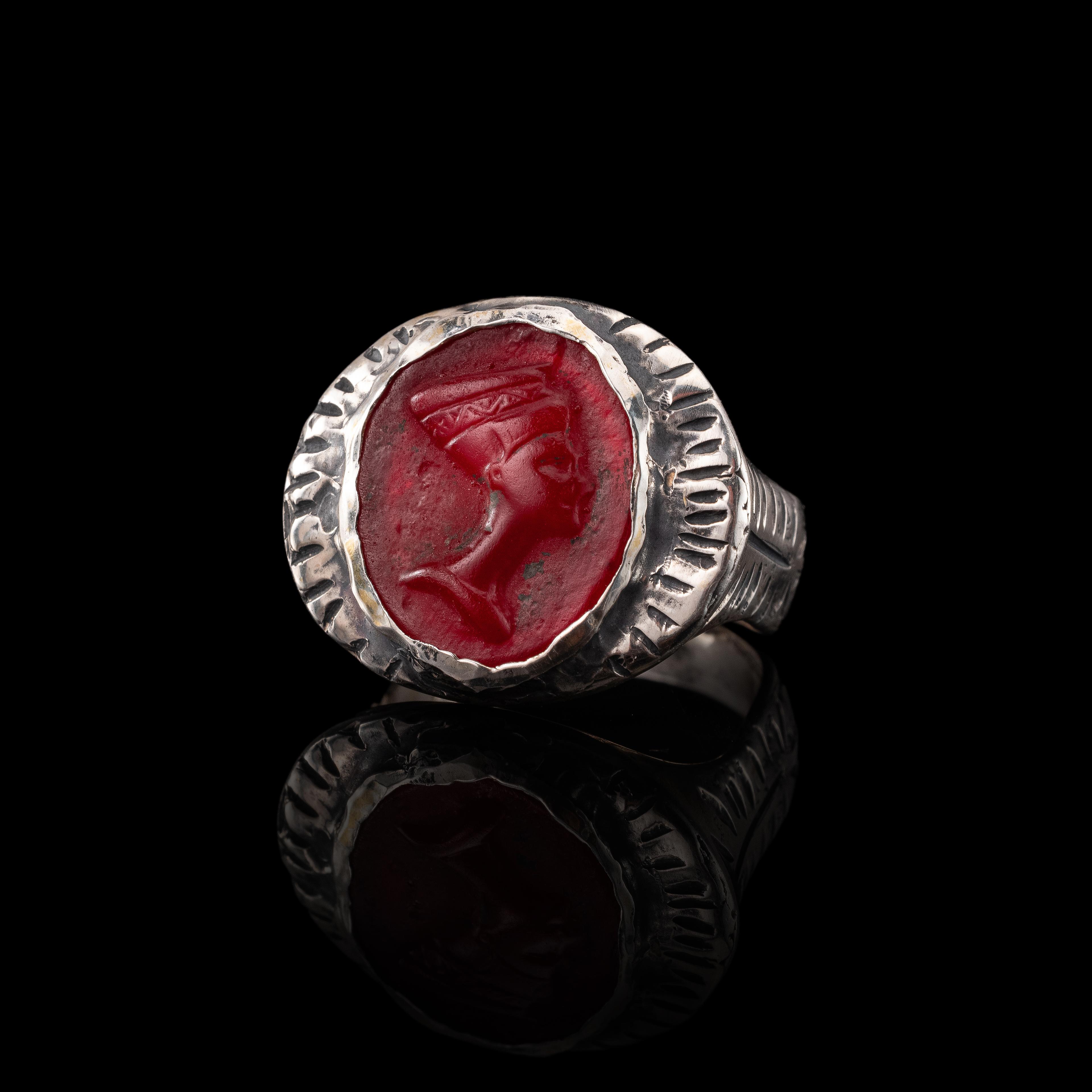 Thari Ring