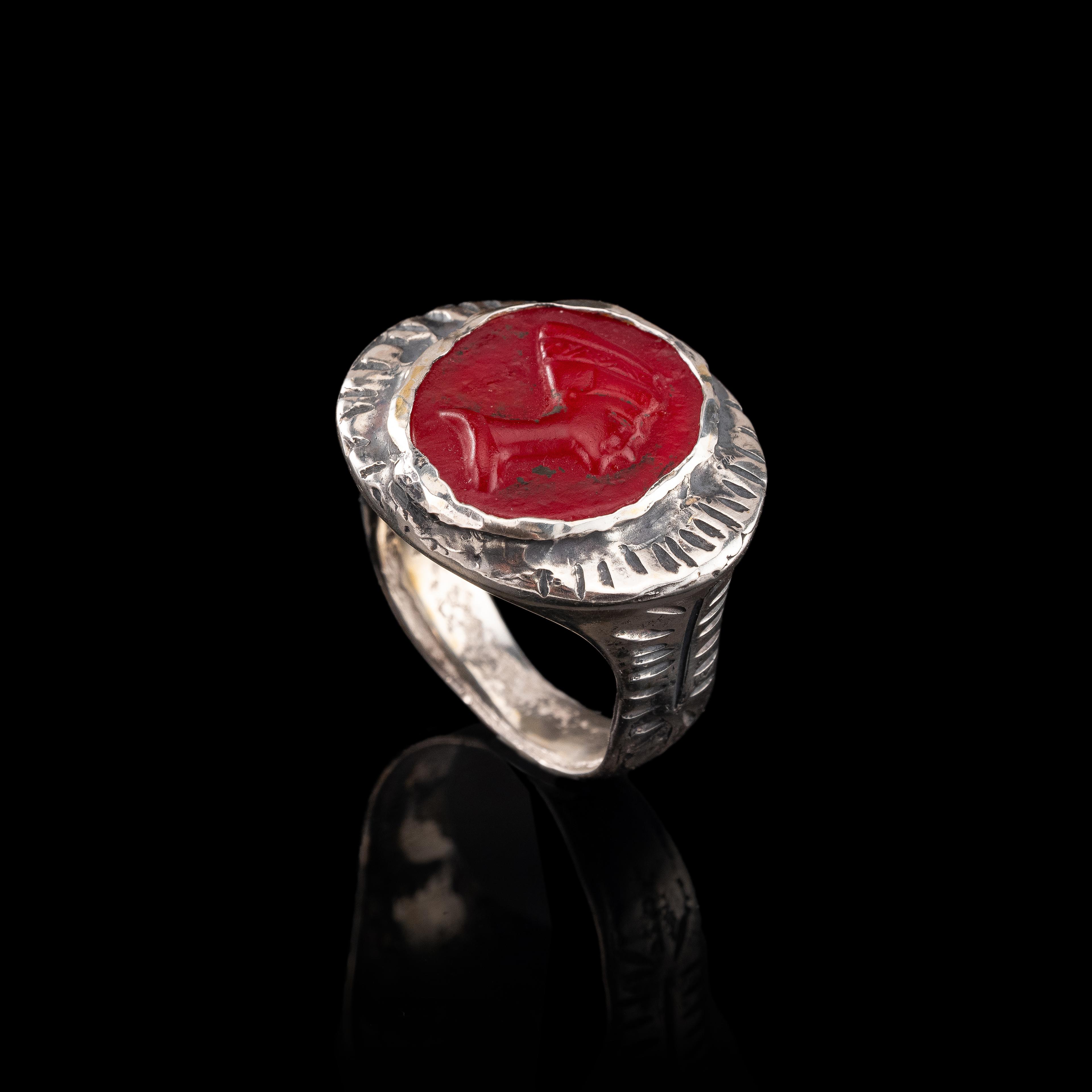 Thari Ring