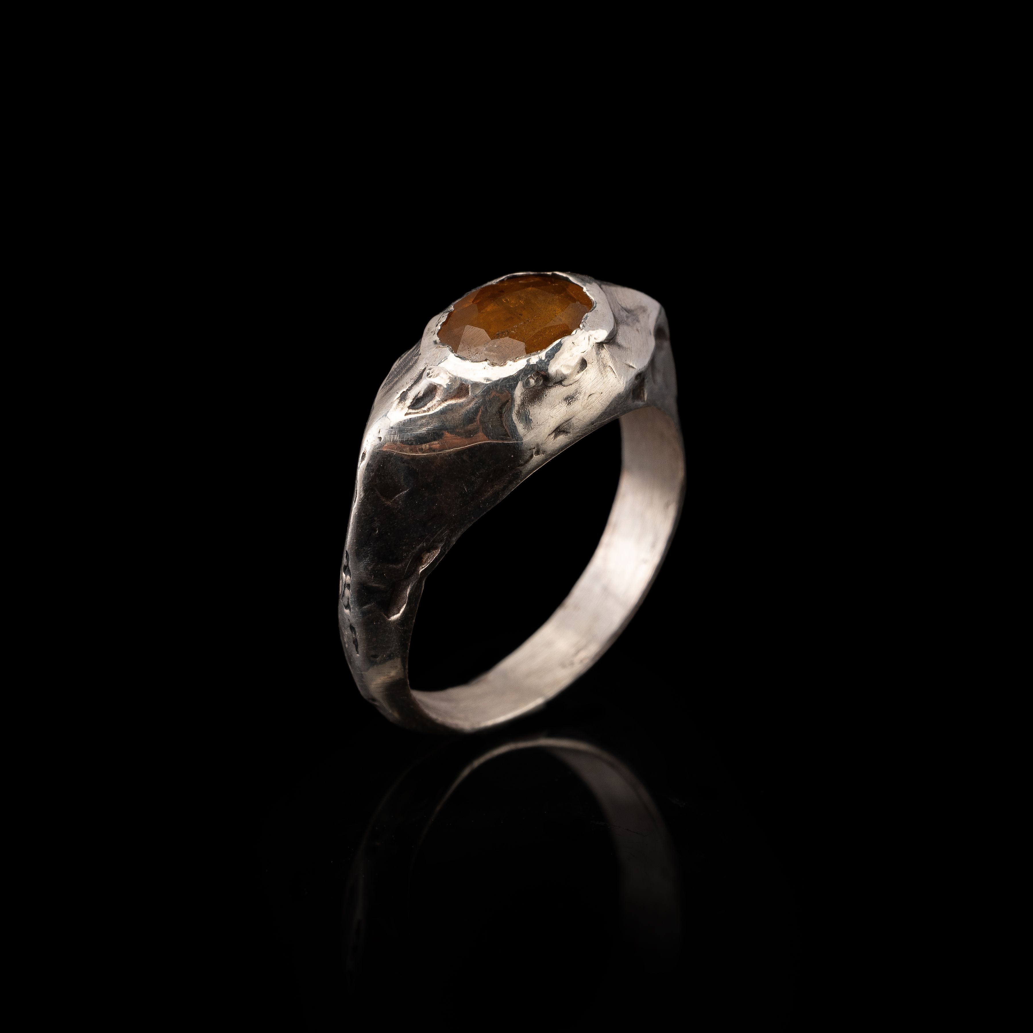 Melion Ring