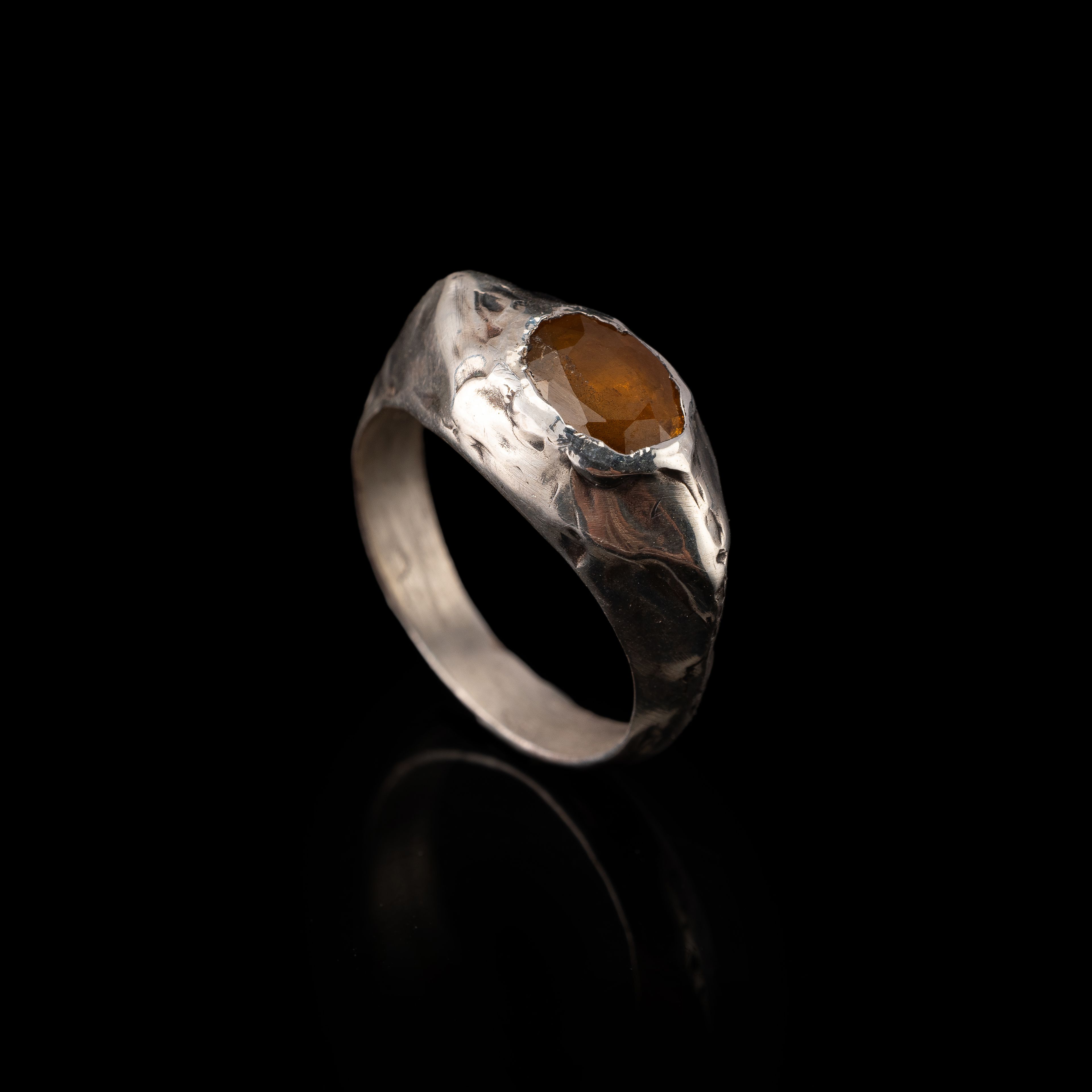 Melion Ring