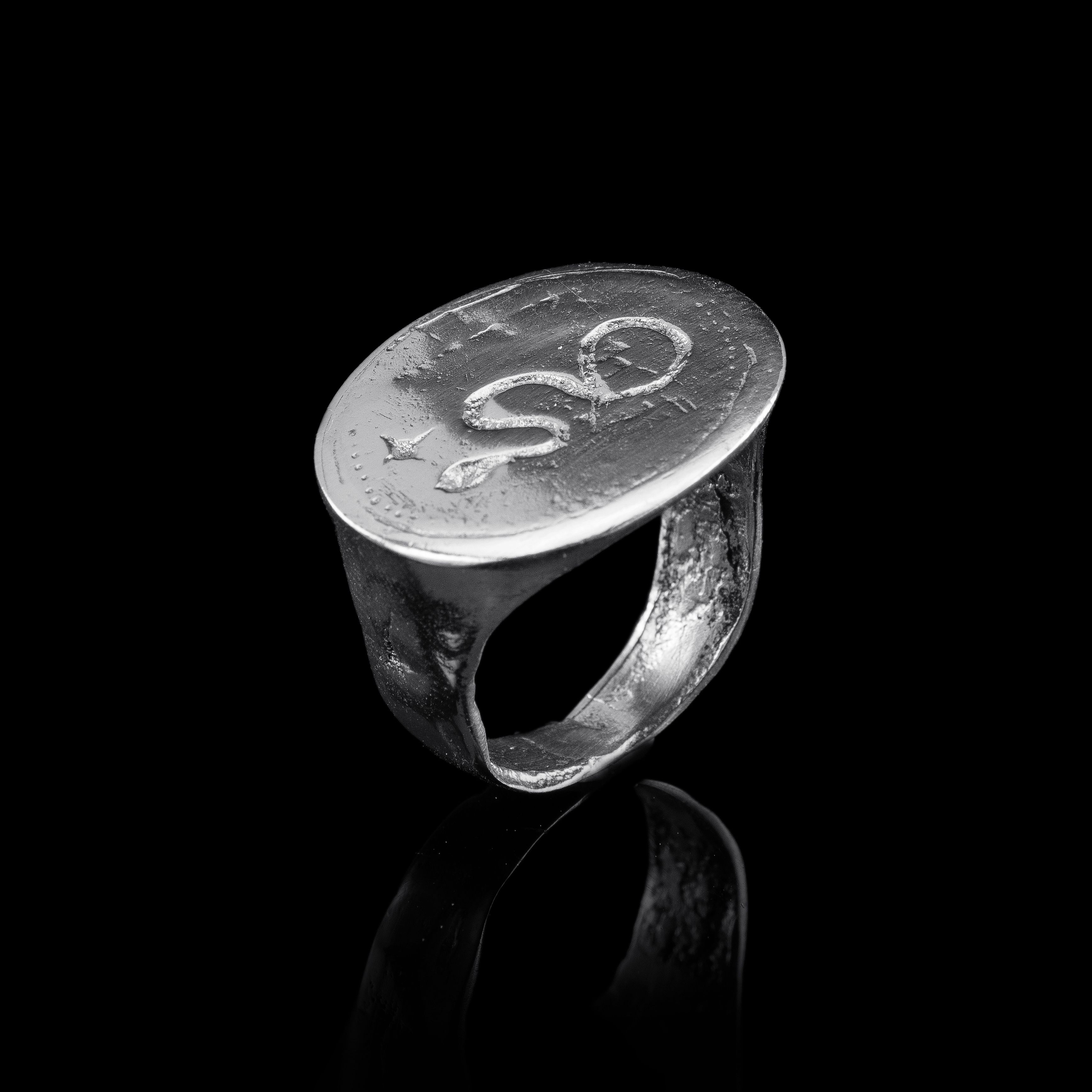 Serpent Seal Ring