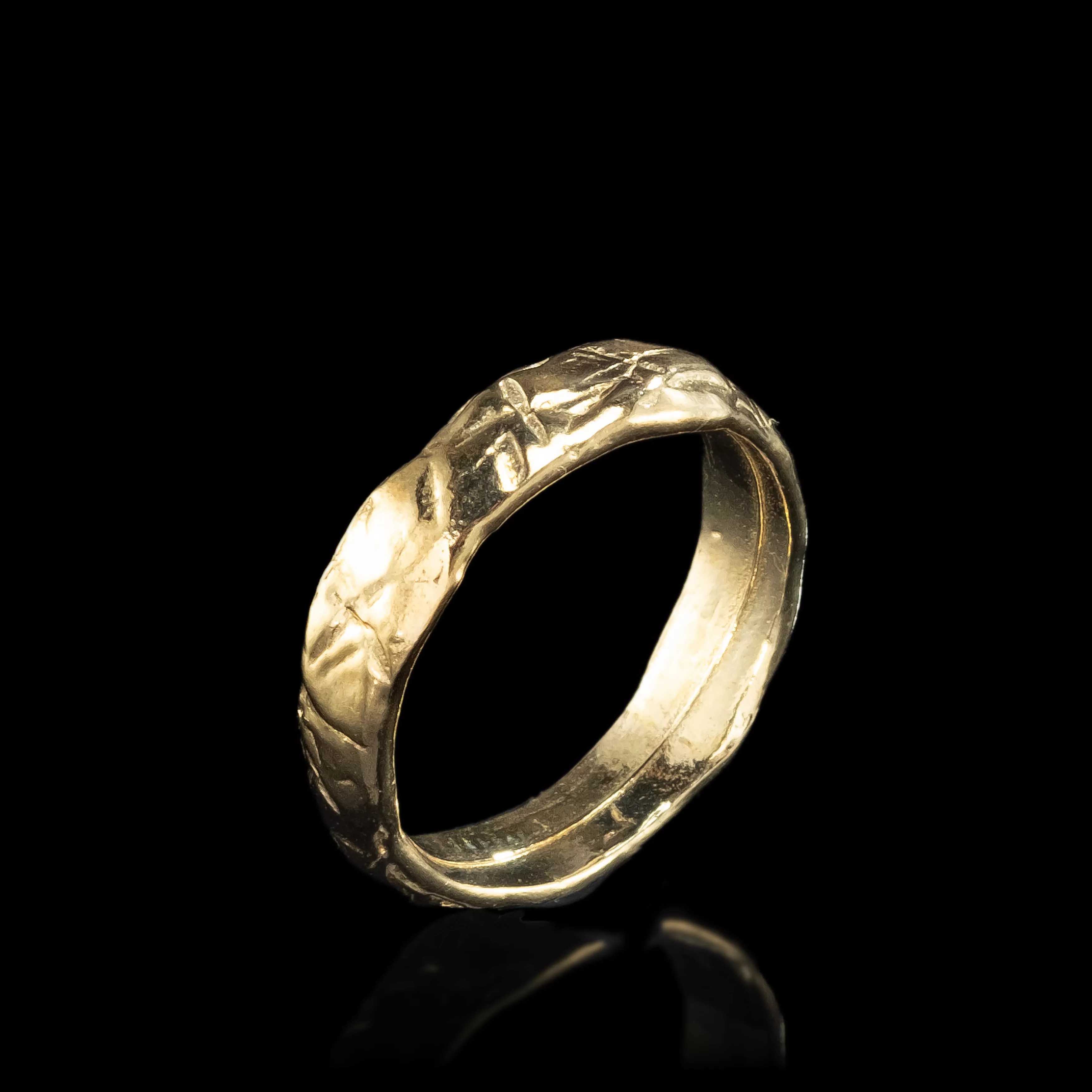 THE ETCHED ECHO RING