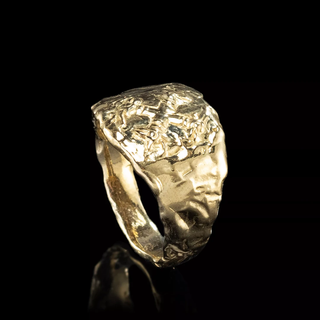 The Insignia Inspire Ring